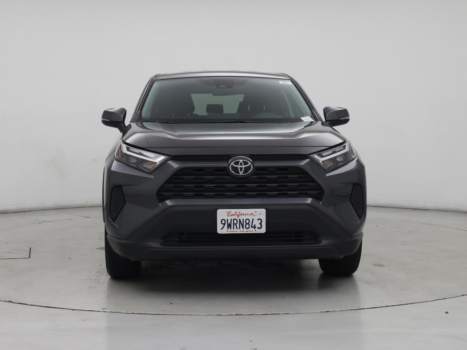2025 Toyota RAV4 LE - Photo 6