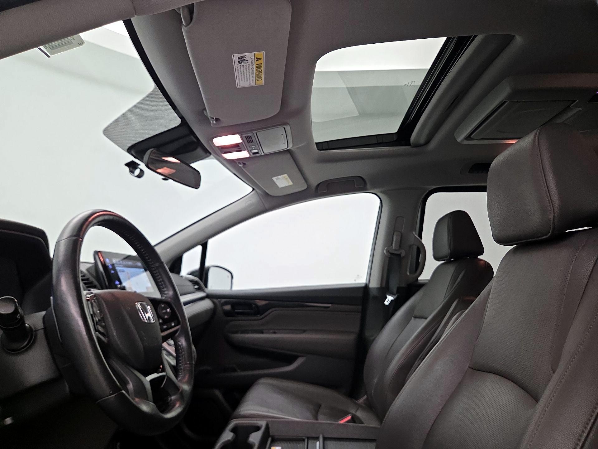 Thumbnail: 2018 Honda Odyssey - 20