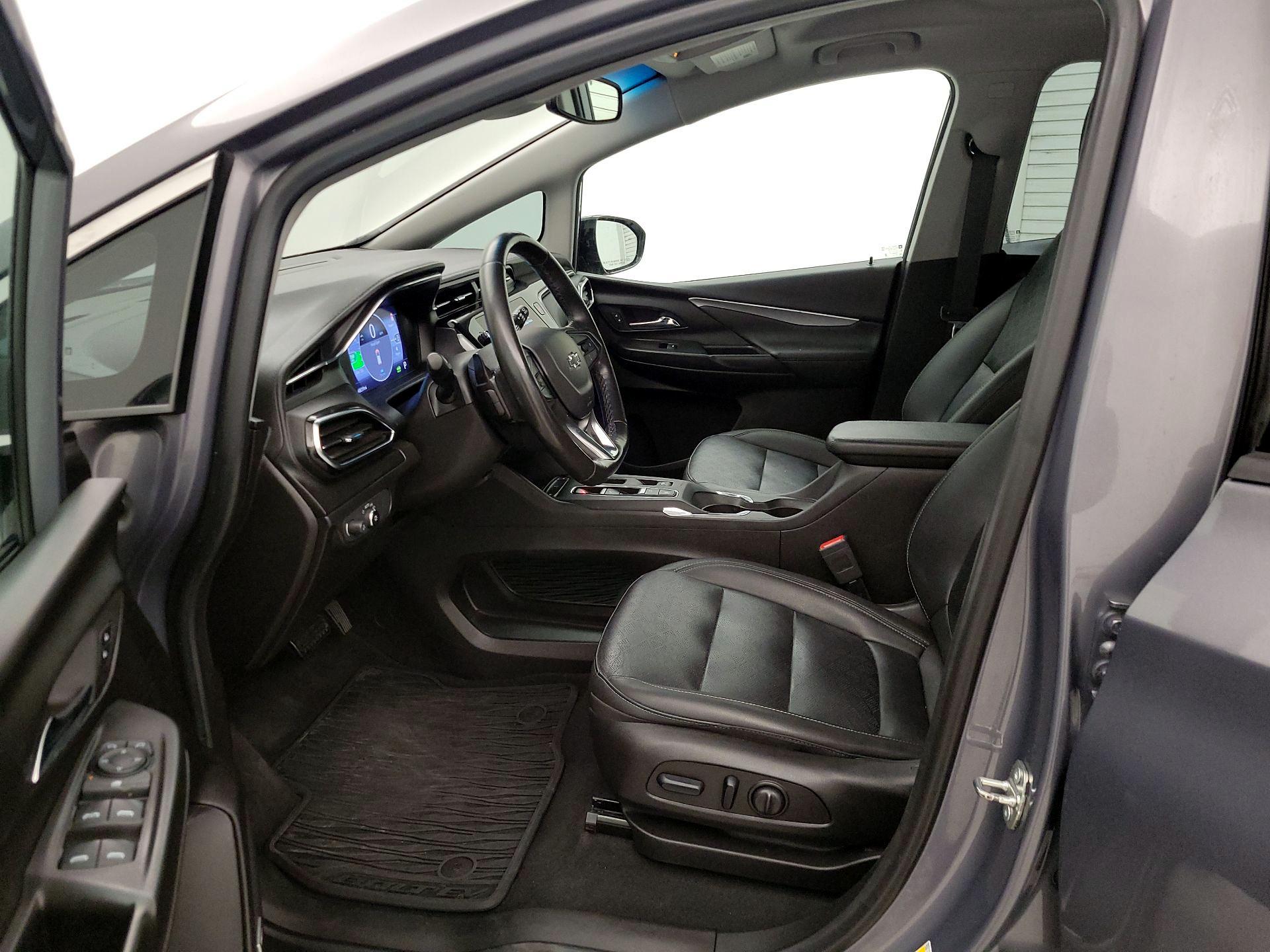 Thumbnail: 2023 Chevrolet Bolt EV - 11