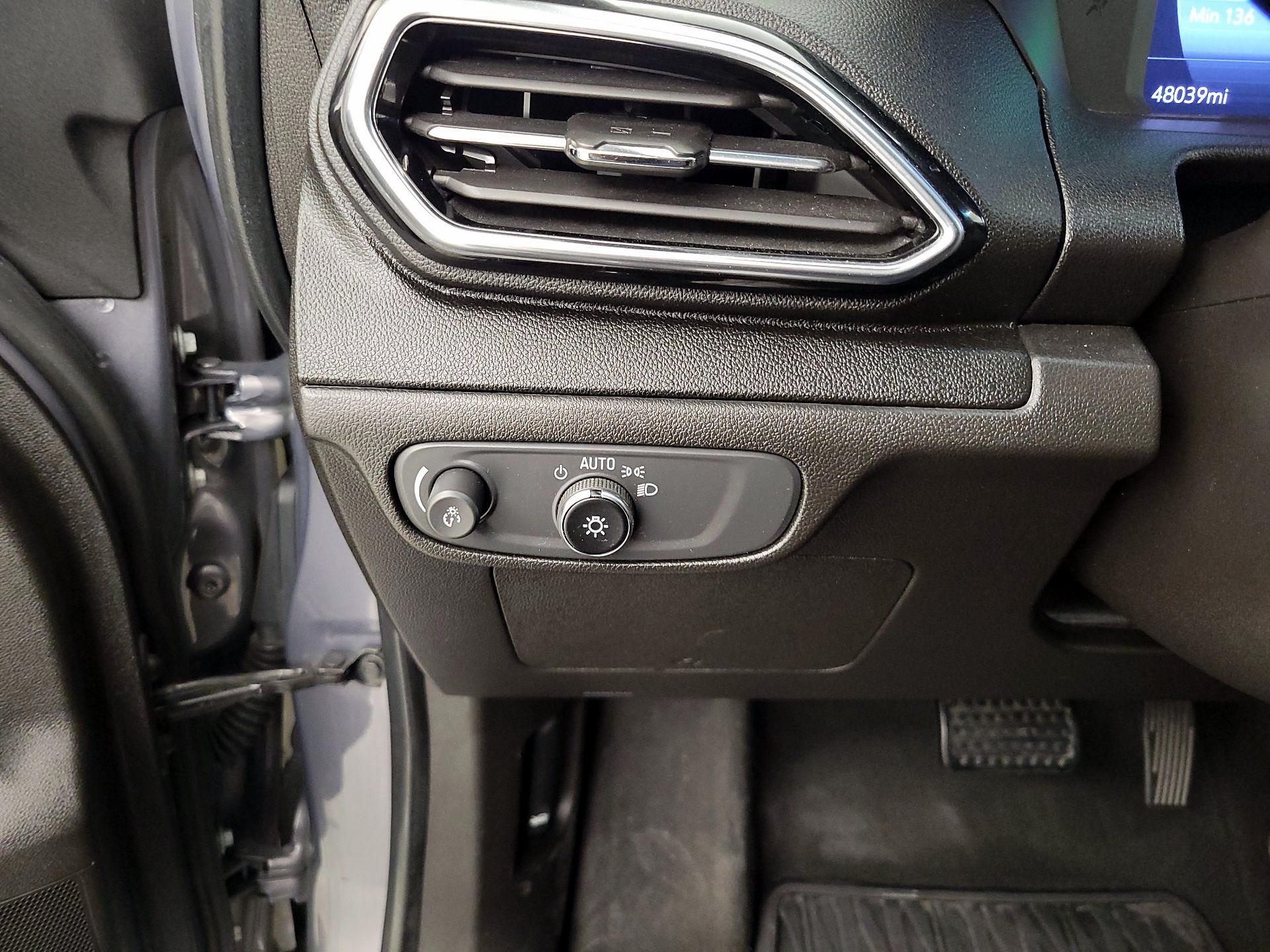 Thumbnail: 2023 Chevrolet Bolt EV - 13