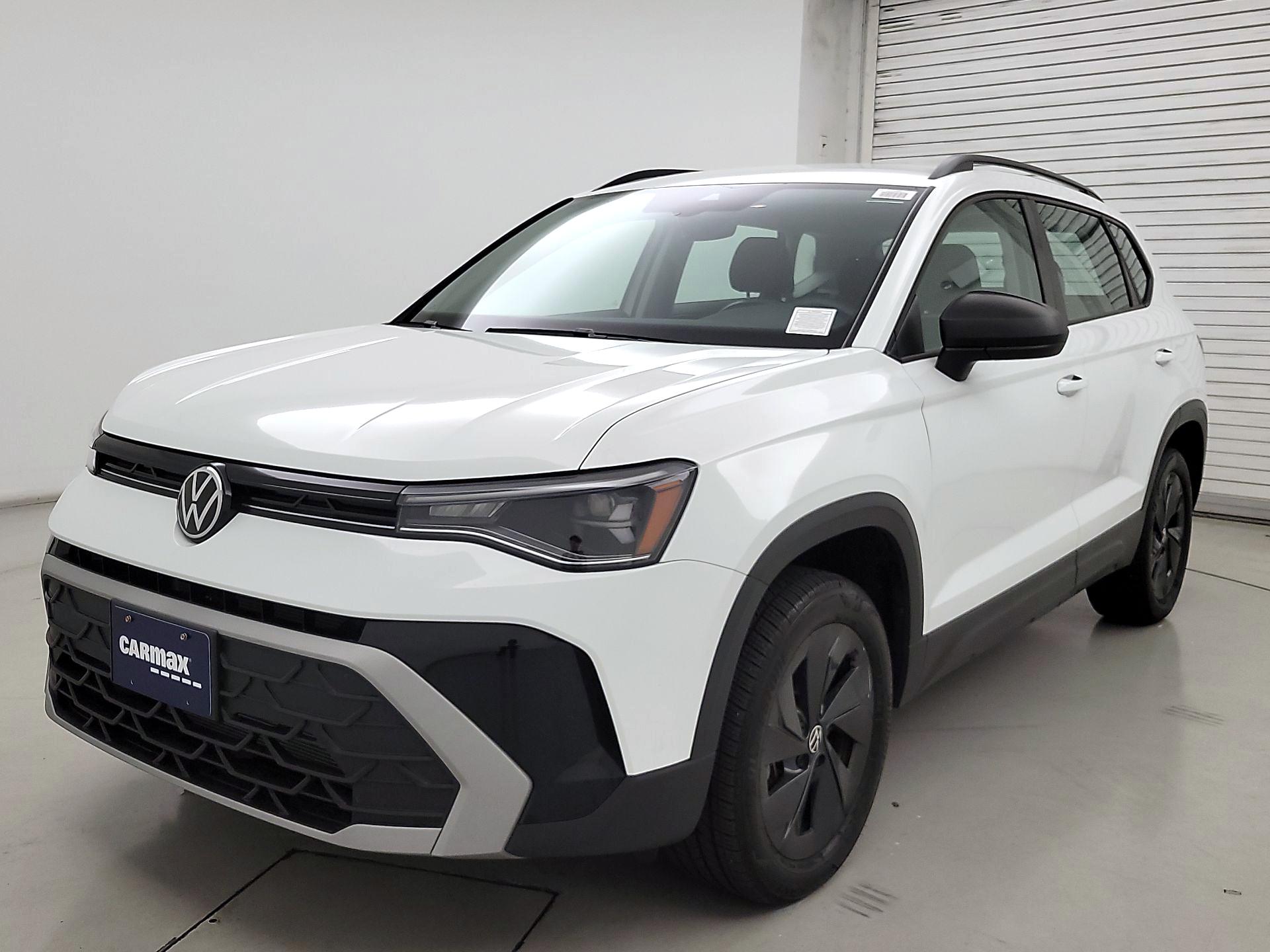 Thumbnail: 2025 Volkswagen Taos - 3