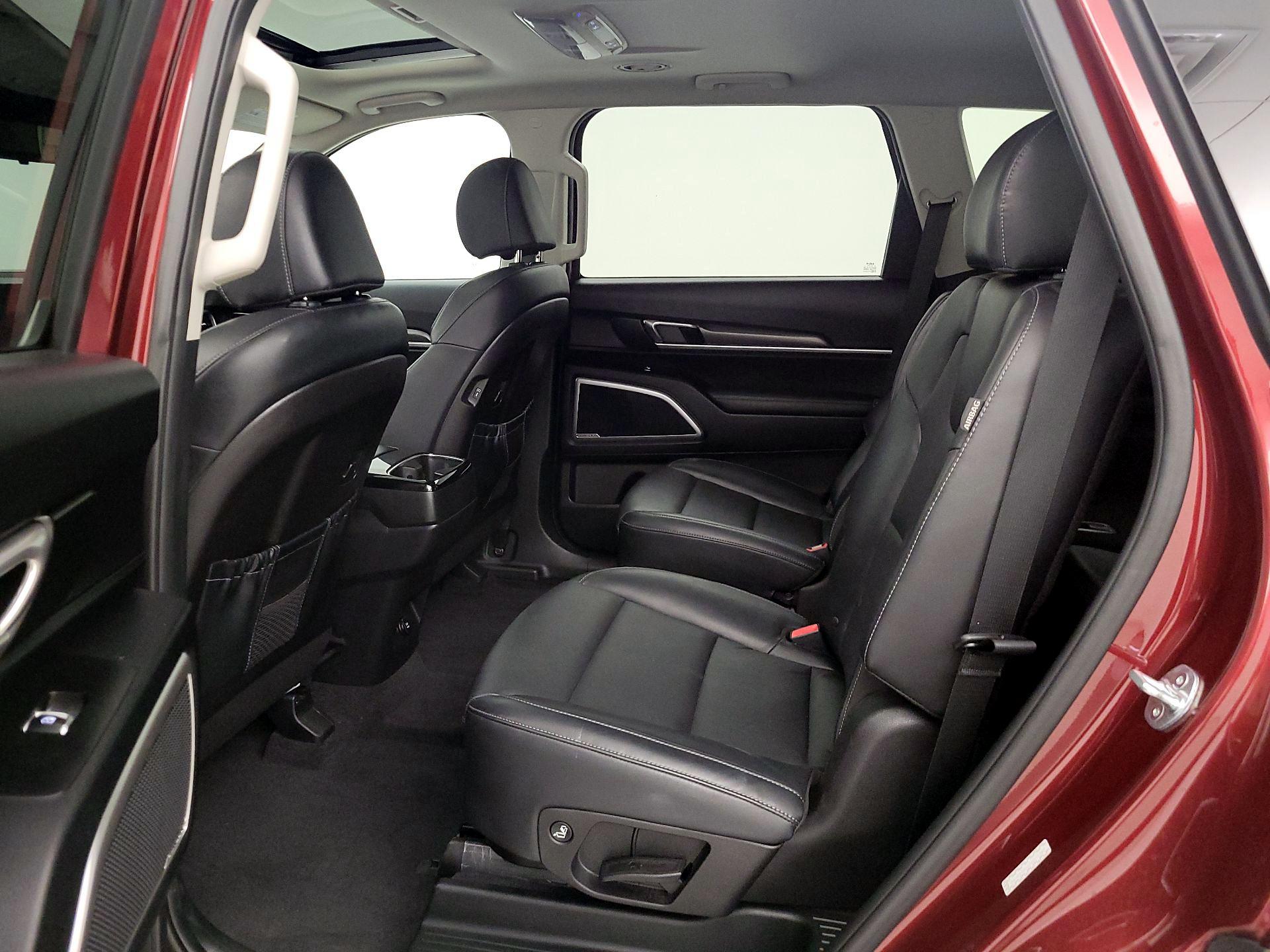 Thumbnail: 2023 Kia Telluride - 19