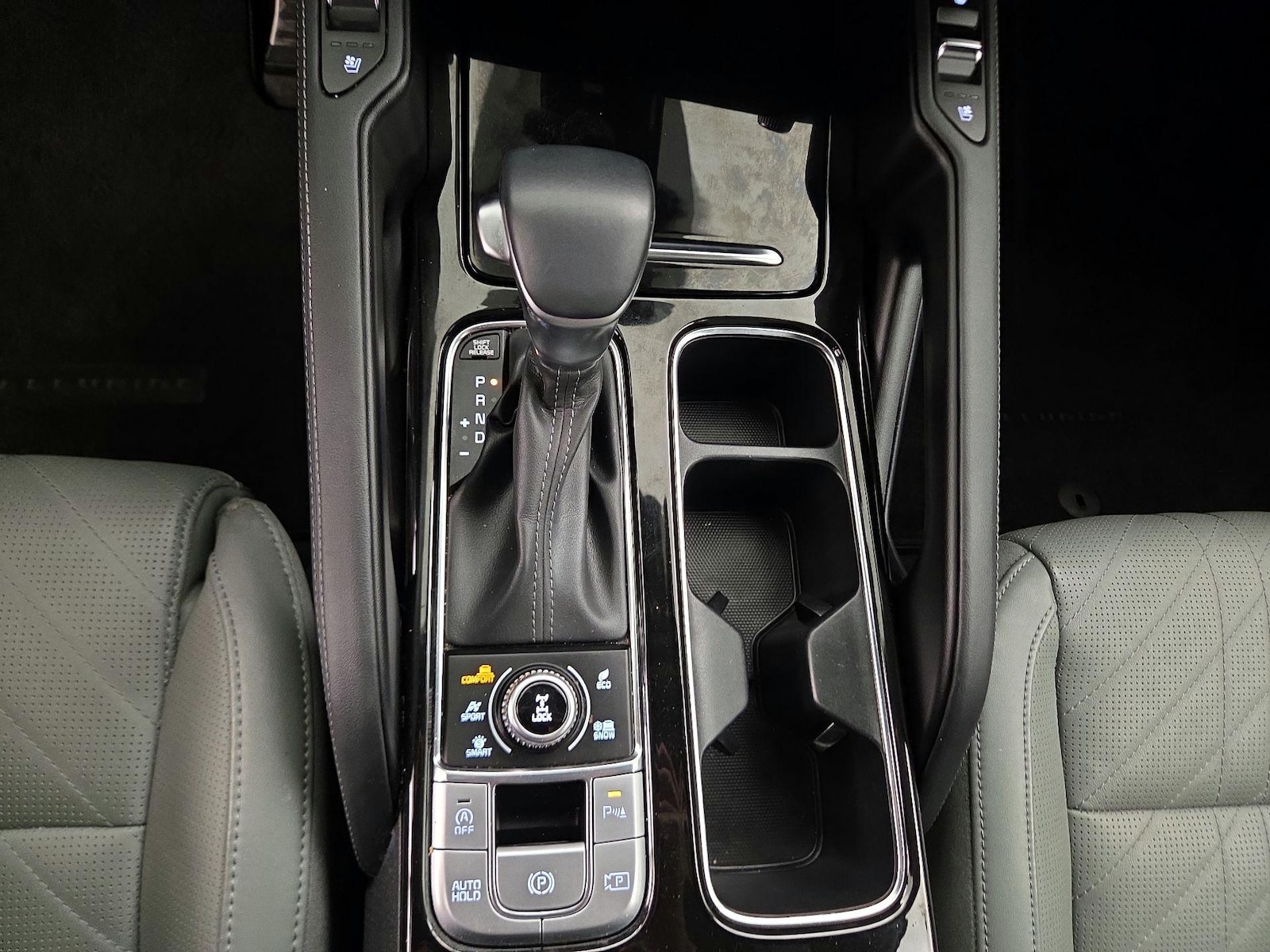 2024 Kia Telluride SX Prestige X-Line - Photo 19