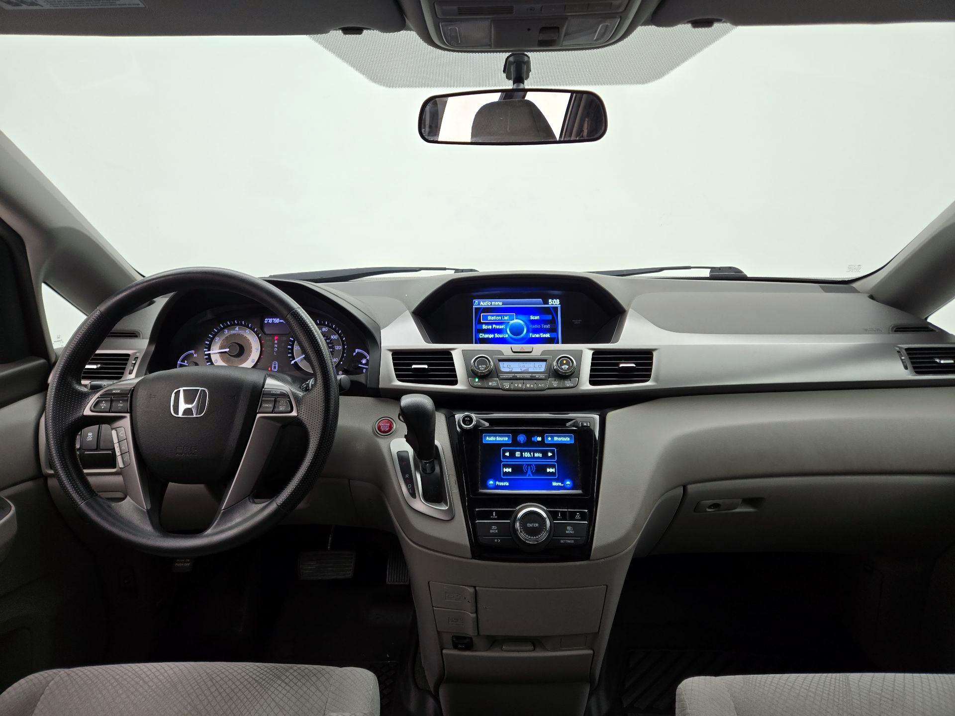 Thumbnail: 2015 Honda Odyssey - 9