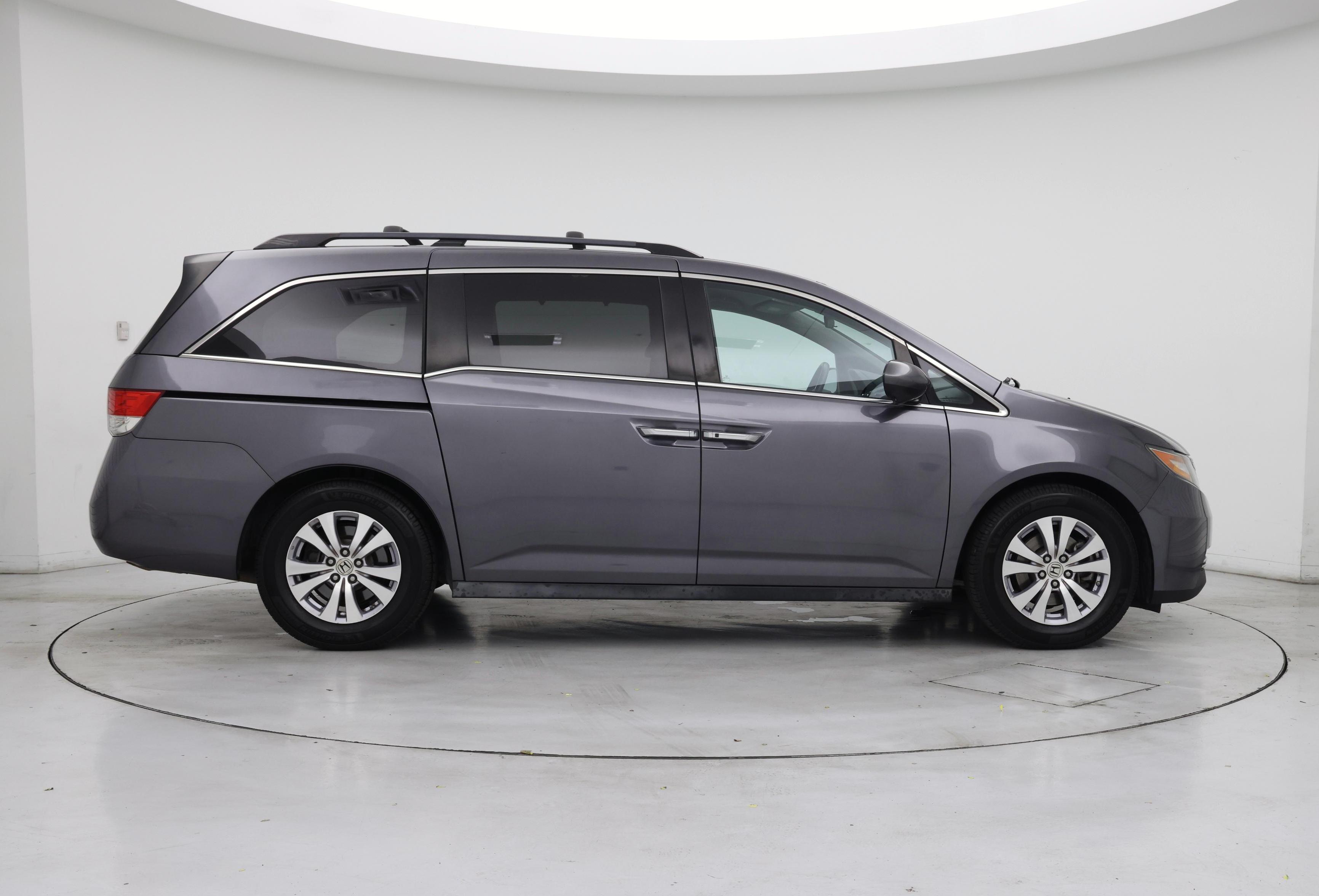 Thumbnail: 2015 Honda Odyssey - 7