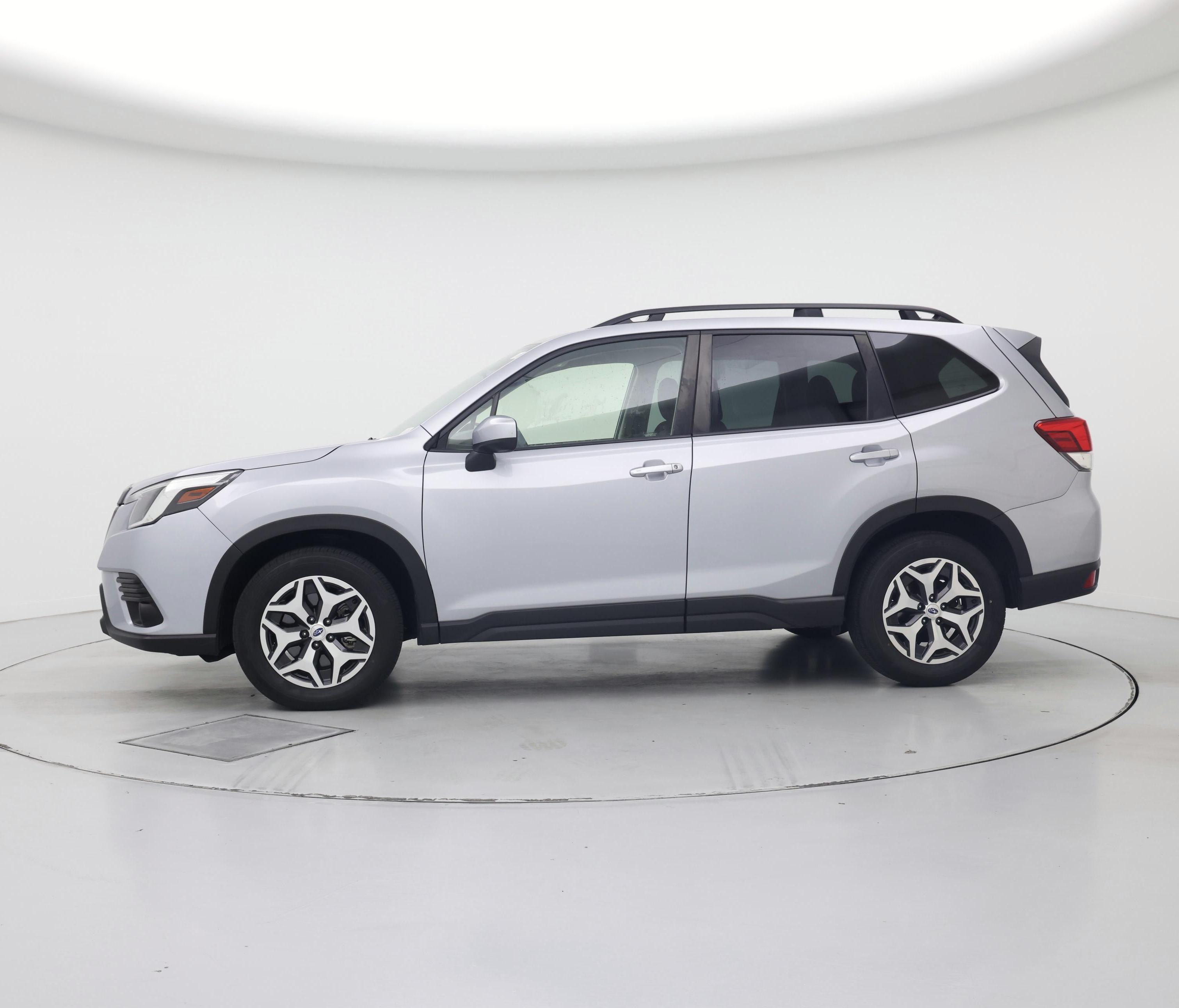 Thumbnail: 2023 Subaru Forester - 3
