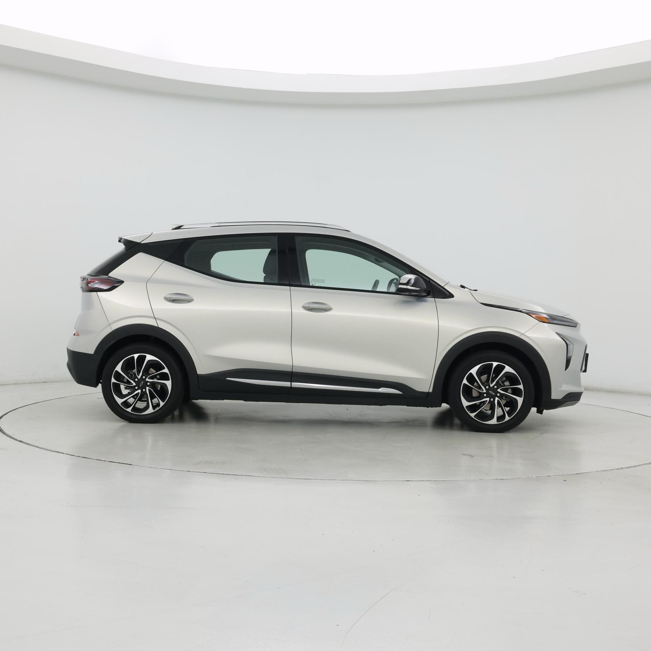 Thumbnail: 2023 Chevrolet Bolt EUV - 7