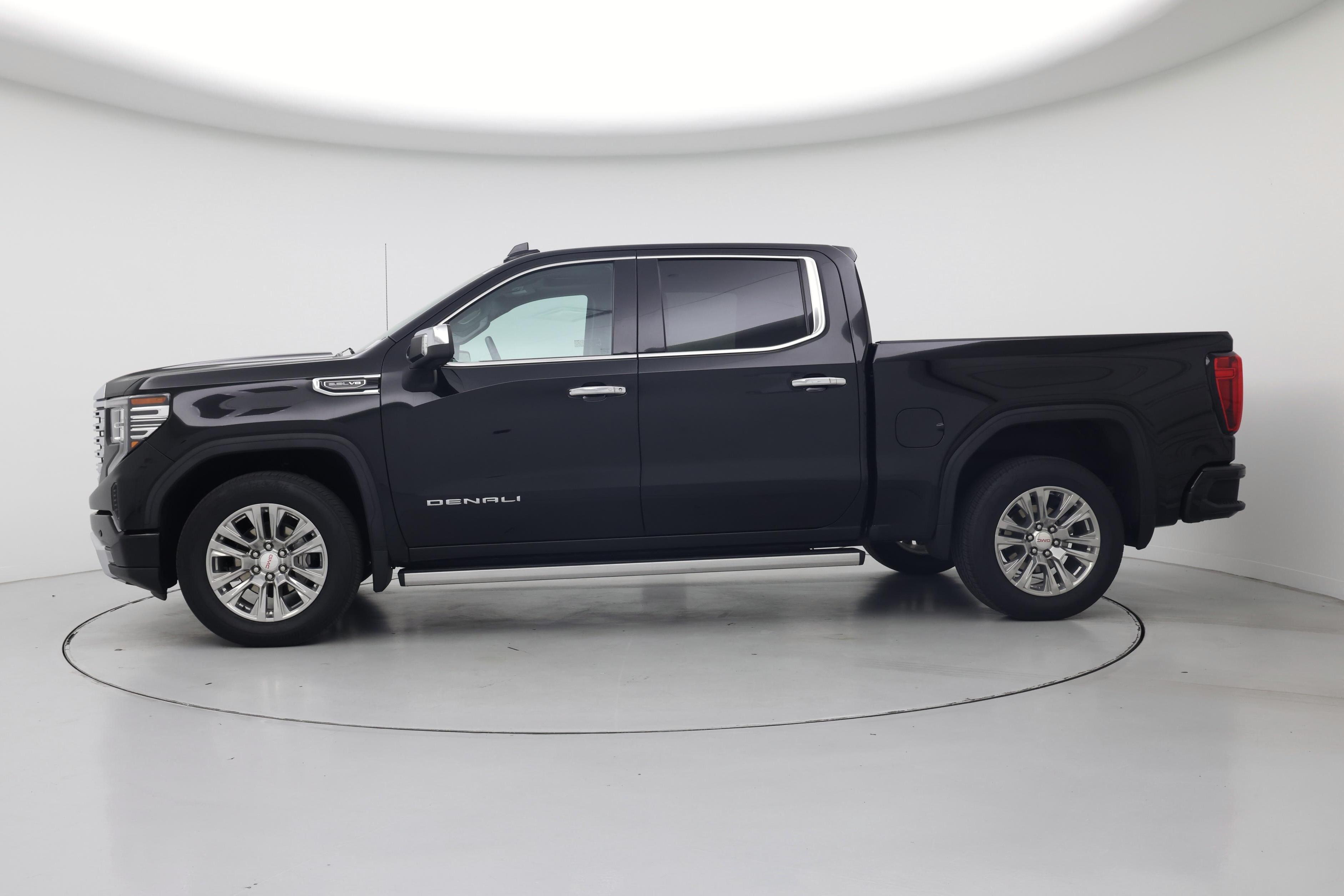Thumbnail: 2023 GMC Sierra 1500 - 3
