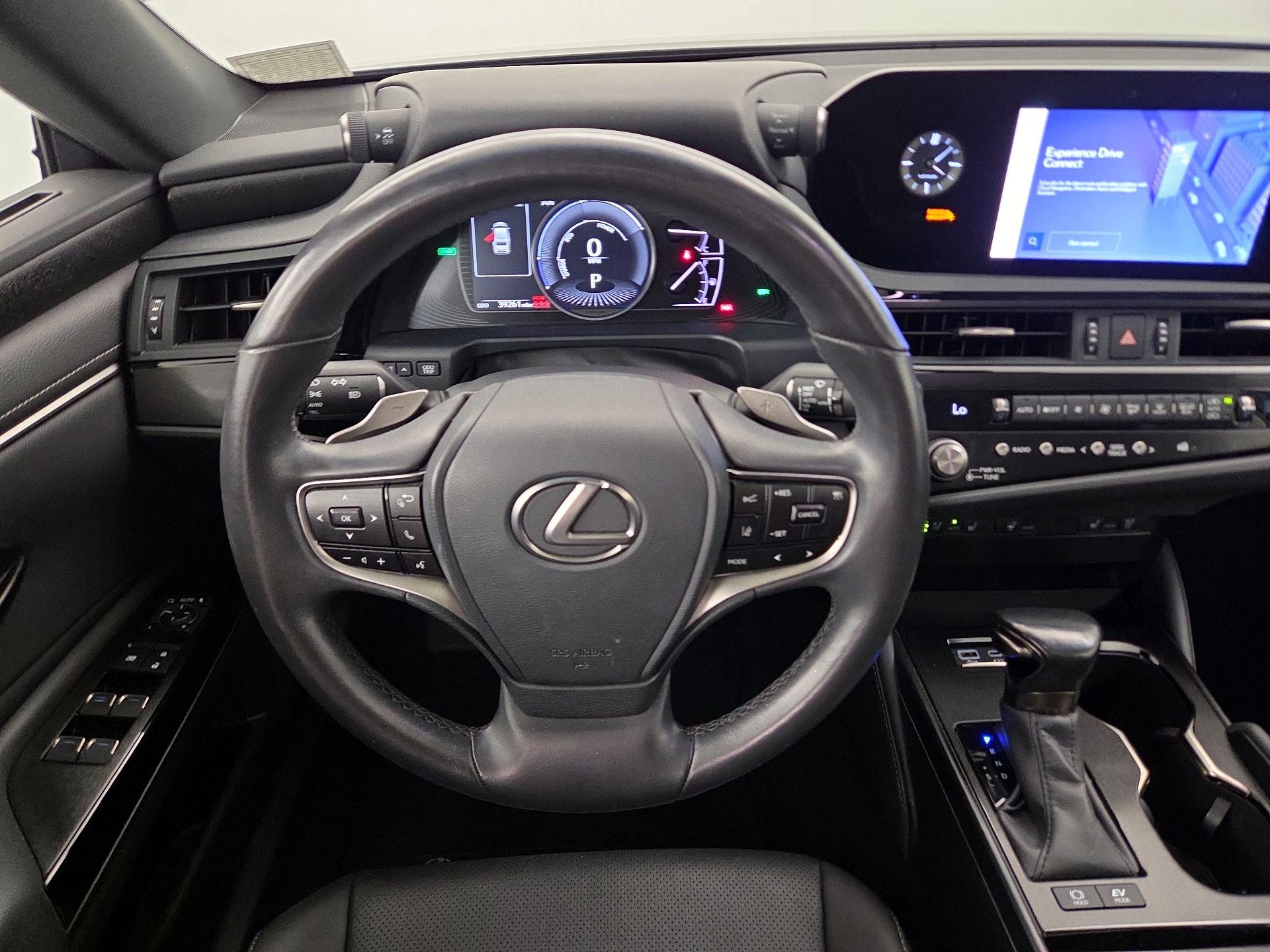 Thumbnail: 2024 Lexus ES - 10