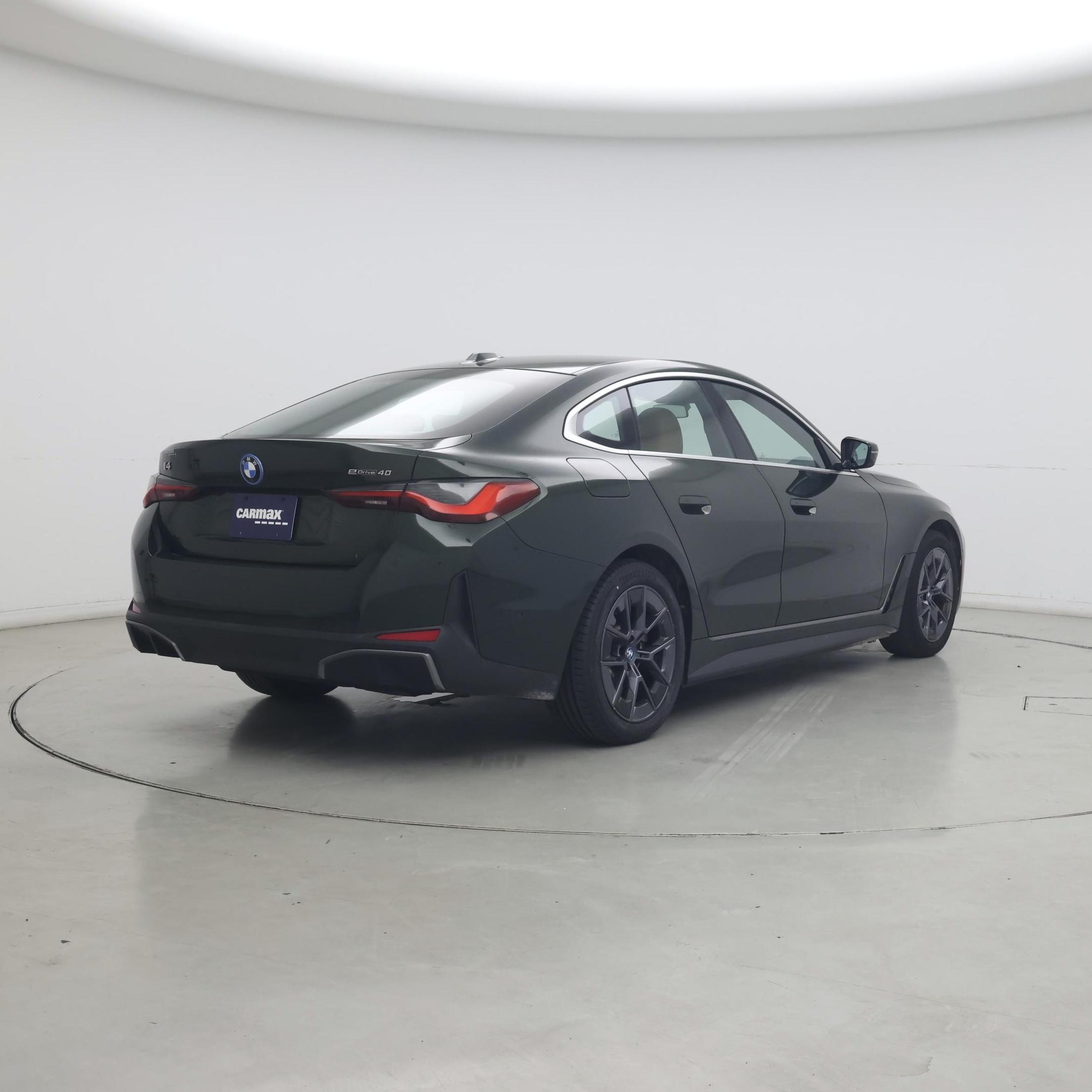 Thumbnail: 2023 BMW i4 - 8