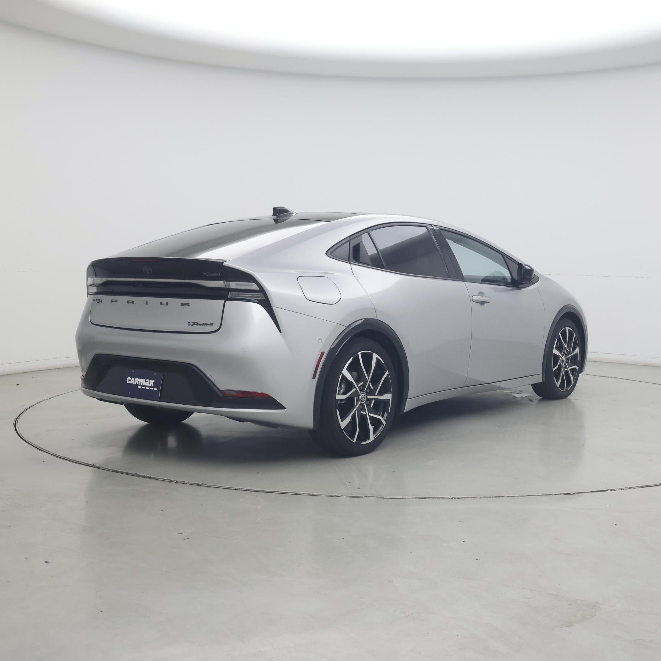 Thumbnail: 2024 Toyota Prius Prime - 8