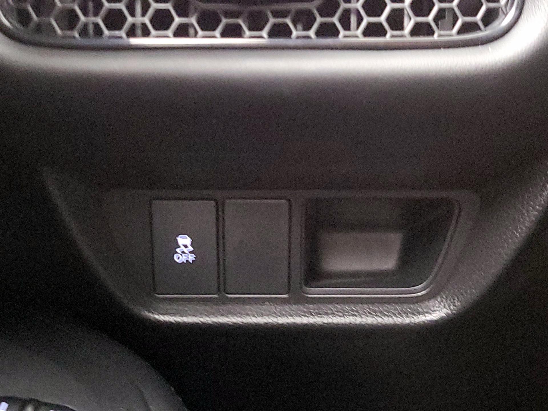 Thumbnail: 2026 Honda HR-V - 13