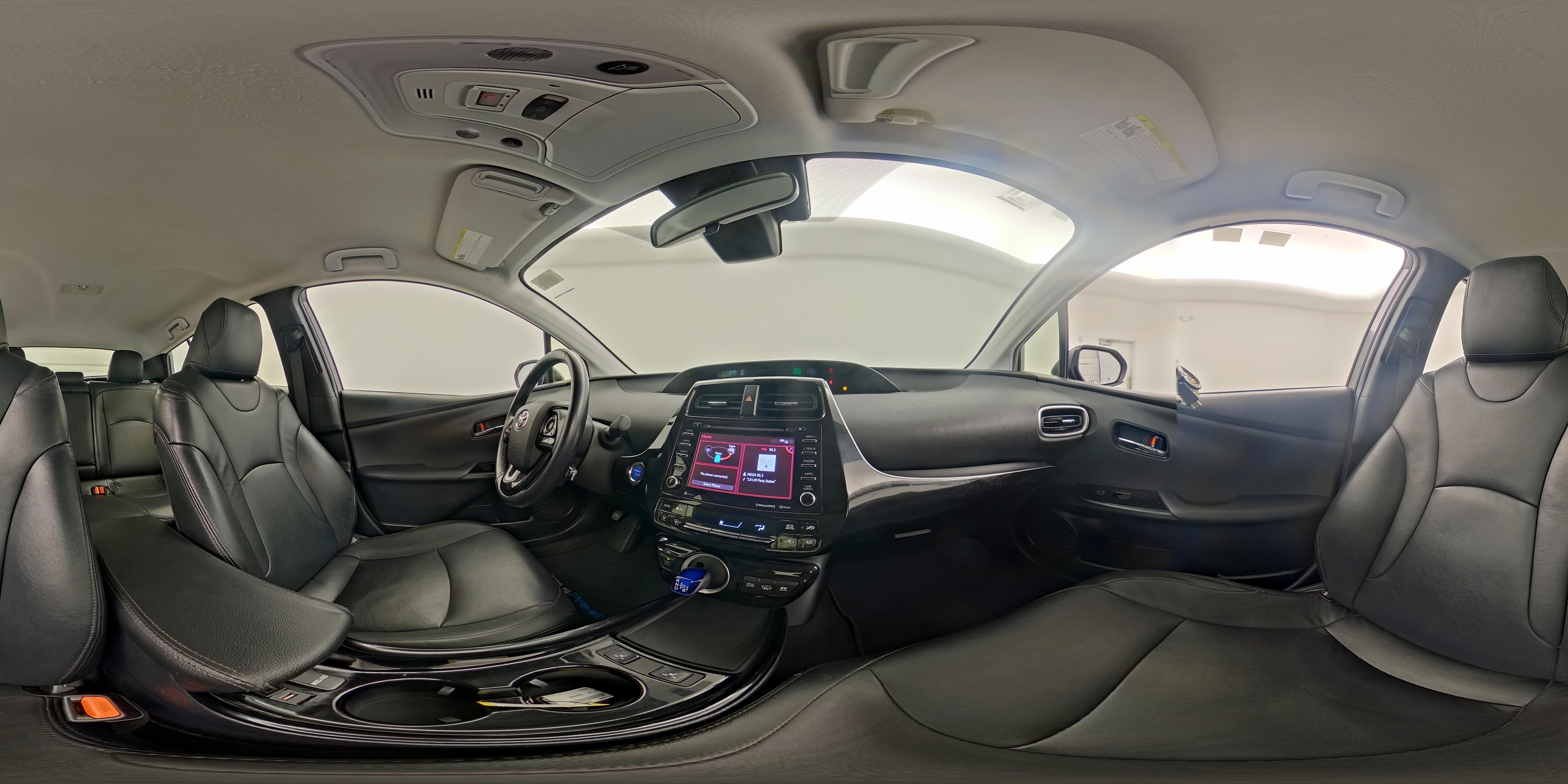 2021 Toyota Prius Prime LE - Photo 23