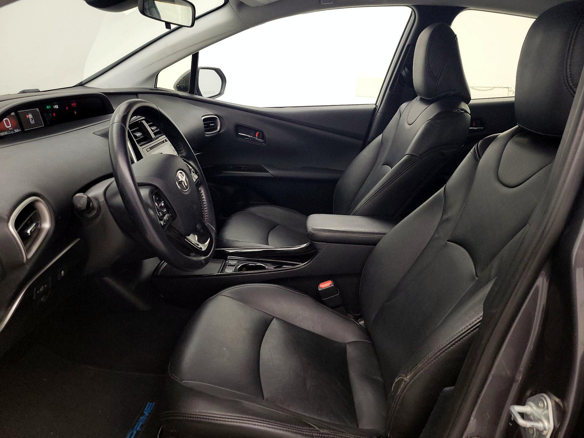 Thumbnail: 2021 Toyota Prius Prime - 11