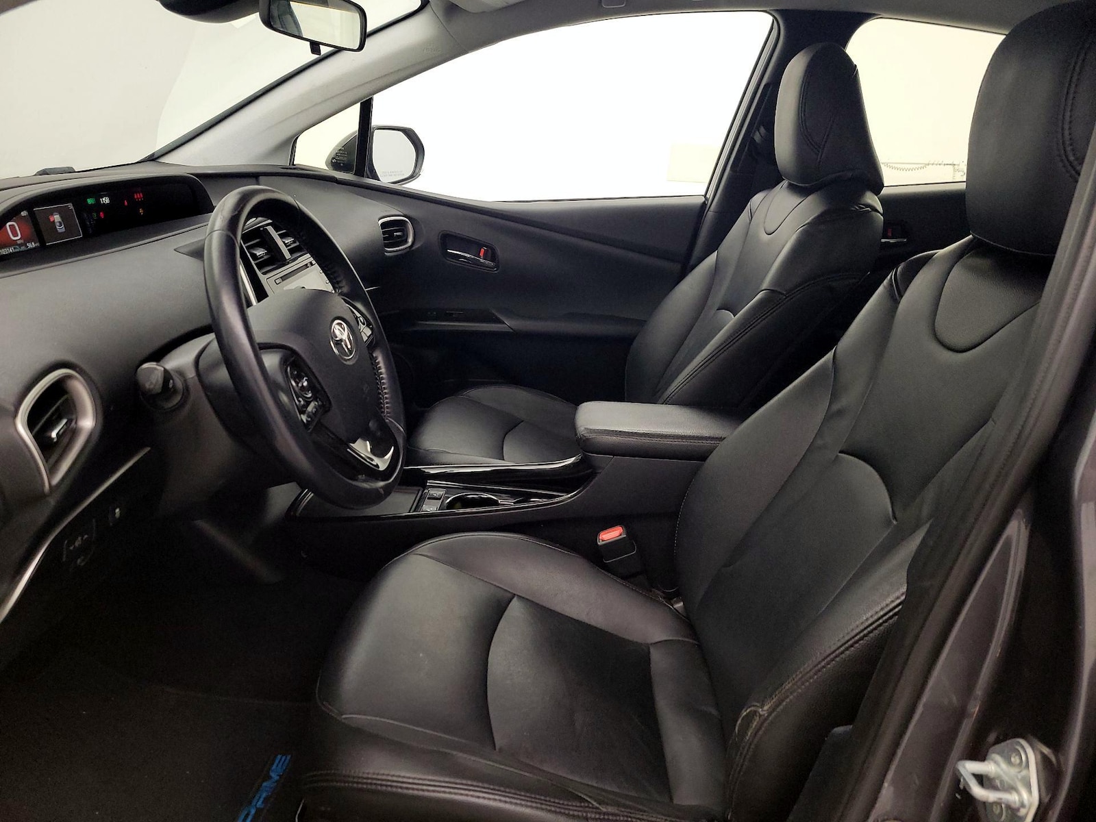 2021 Toyota Prius Prime LE - Photo 12