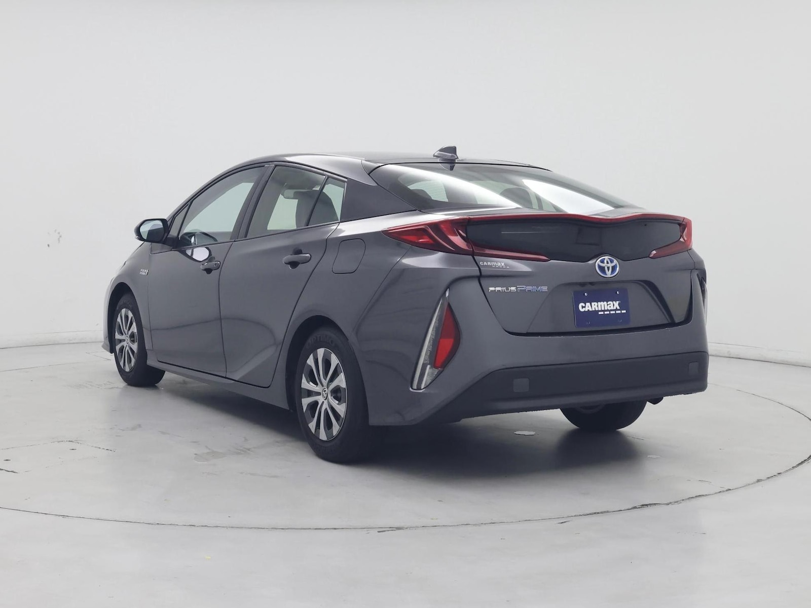 2021 Toyota Prius Prime LE - Photo 3