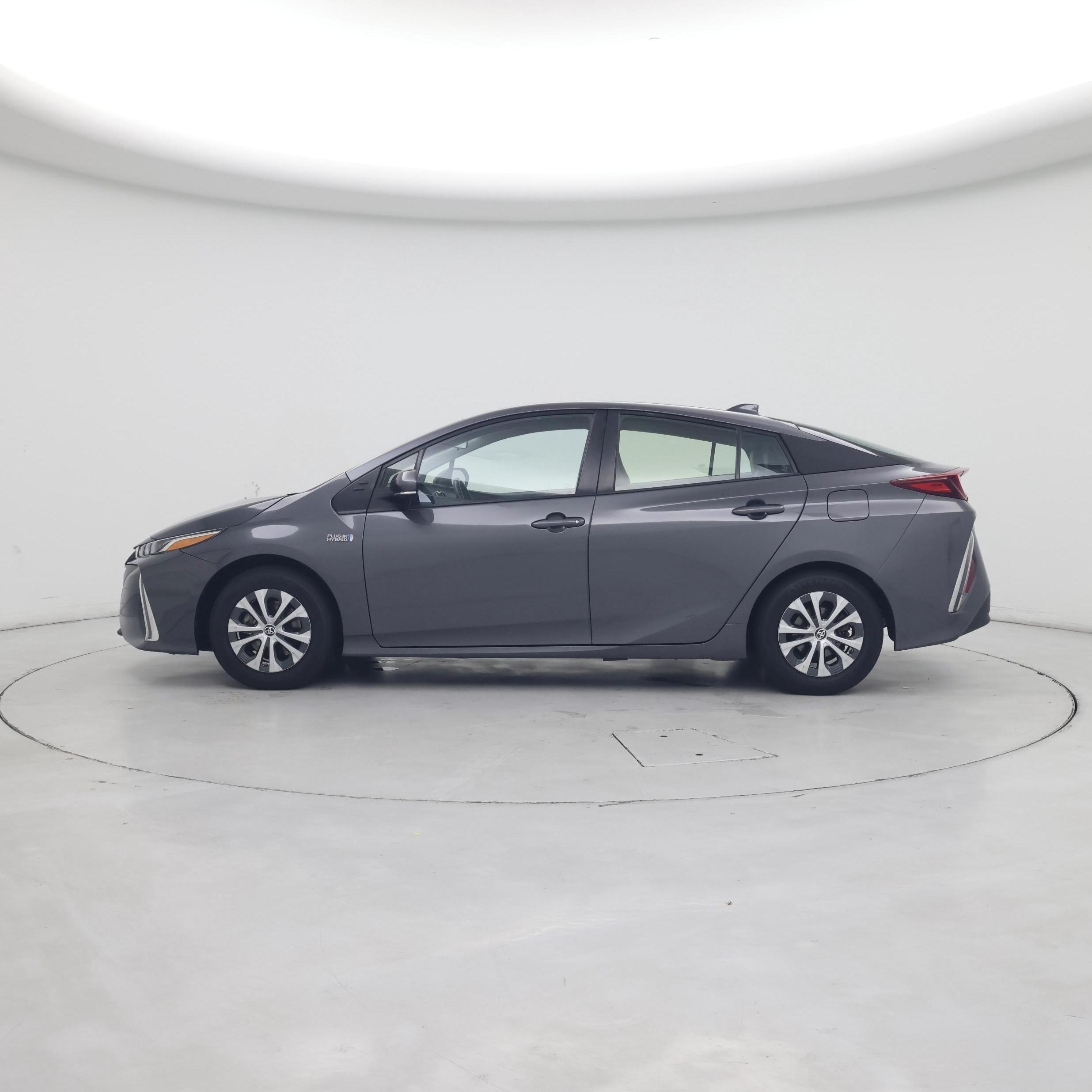 Thumbnail: 2021 Toyota Prius Prime - 3