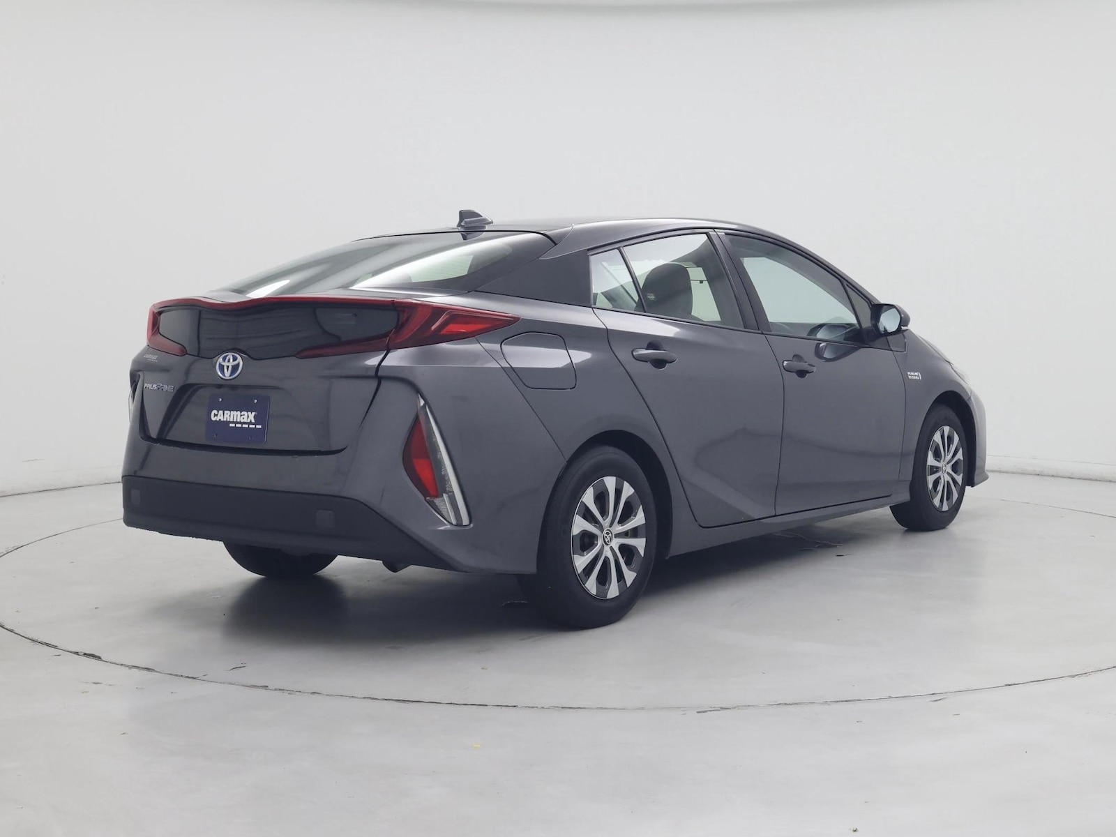 2021 Toyota Prius Prime LE - Photo 9