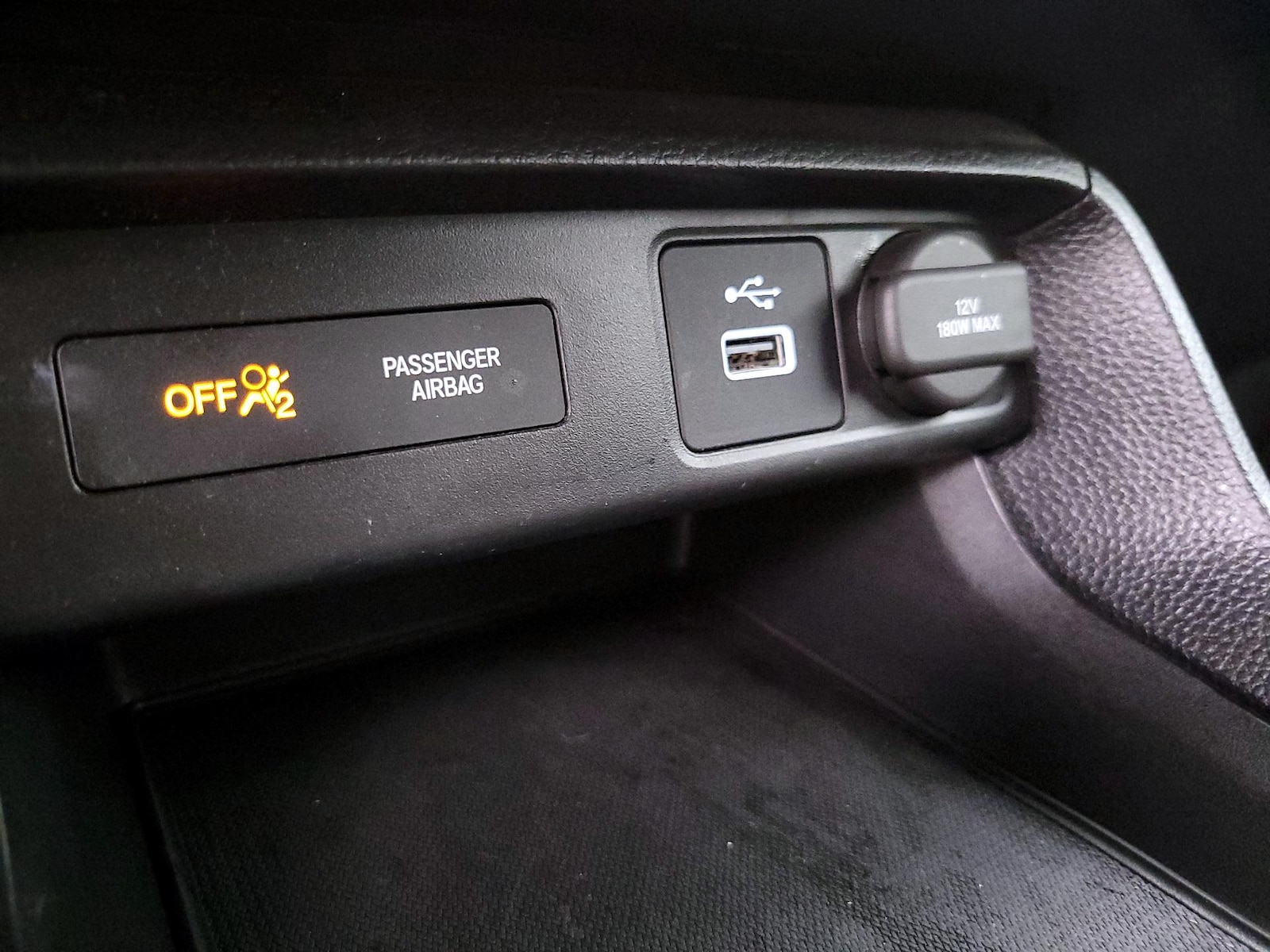 2023 Honda Civic Sport - Photo 17