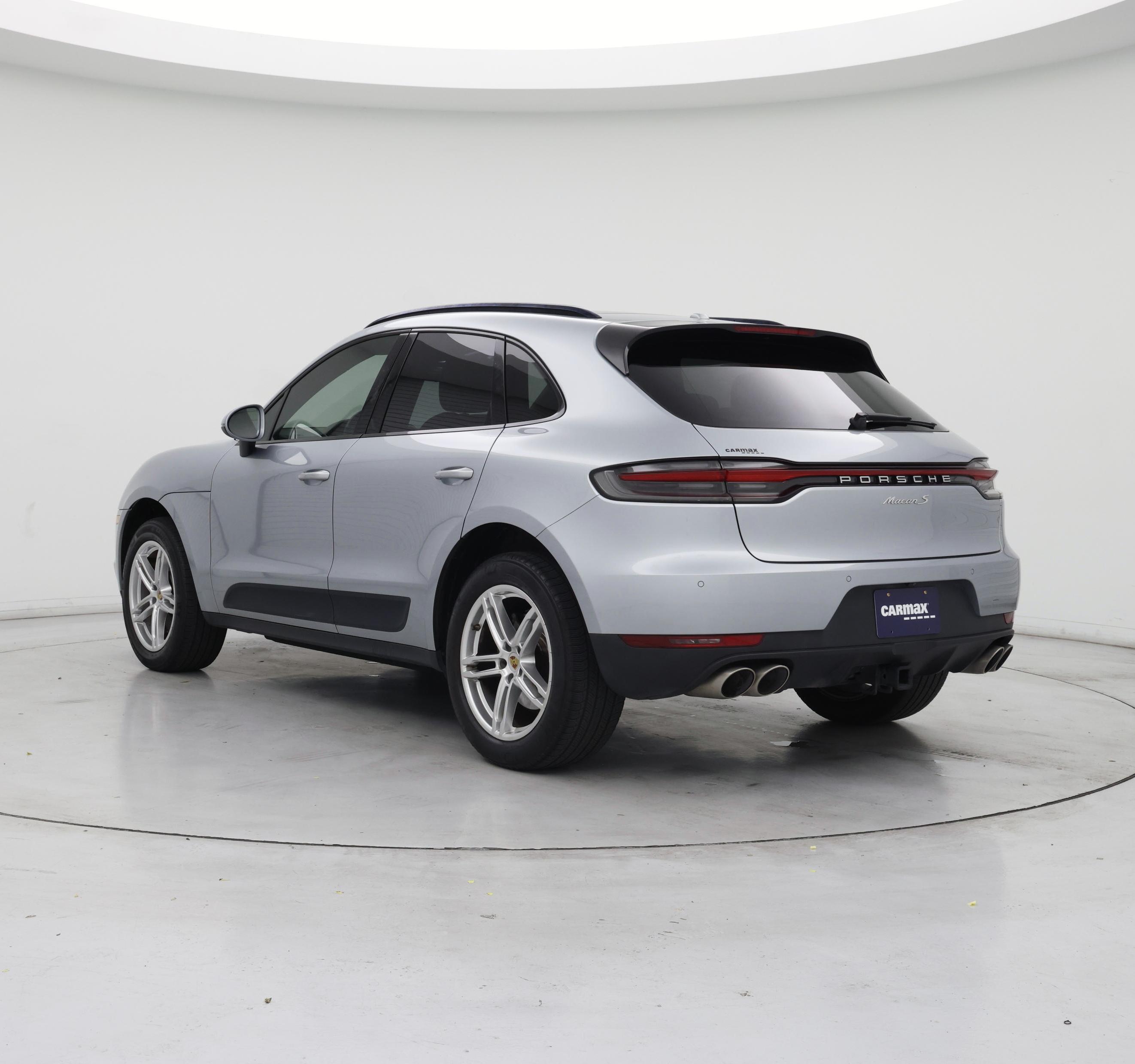 Thumbnail: 2019 Porsche Macan - 2