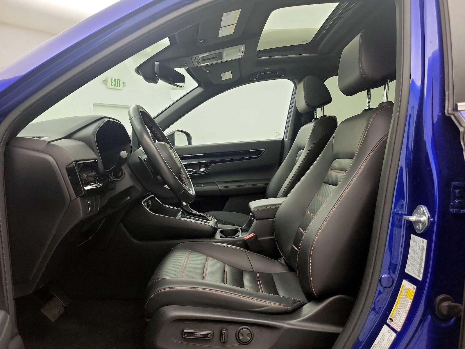 Sunroof(s) & Overhead Airbags
