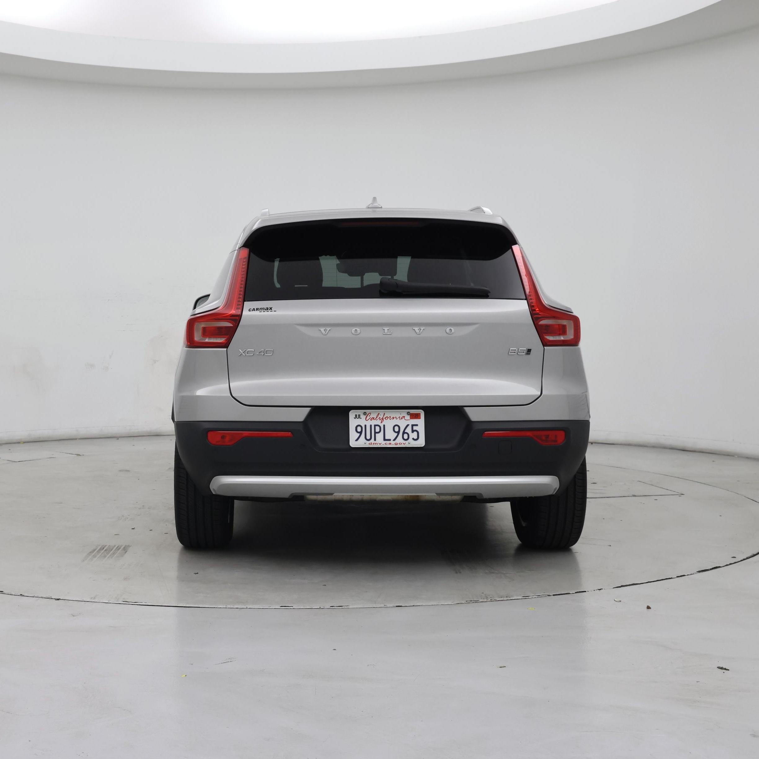 Thumbnail: 2025 Volvo XC40 - 6