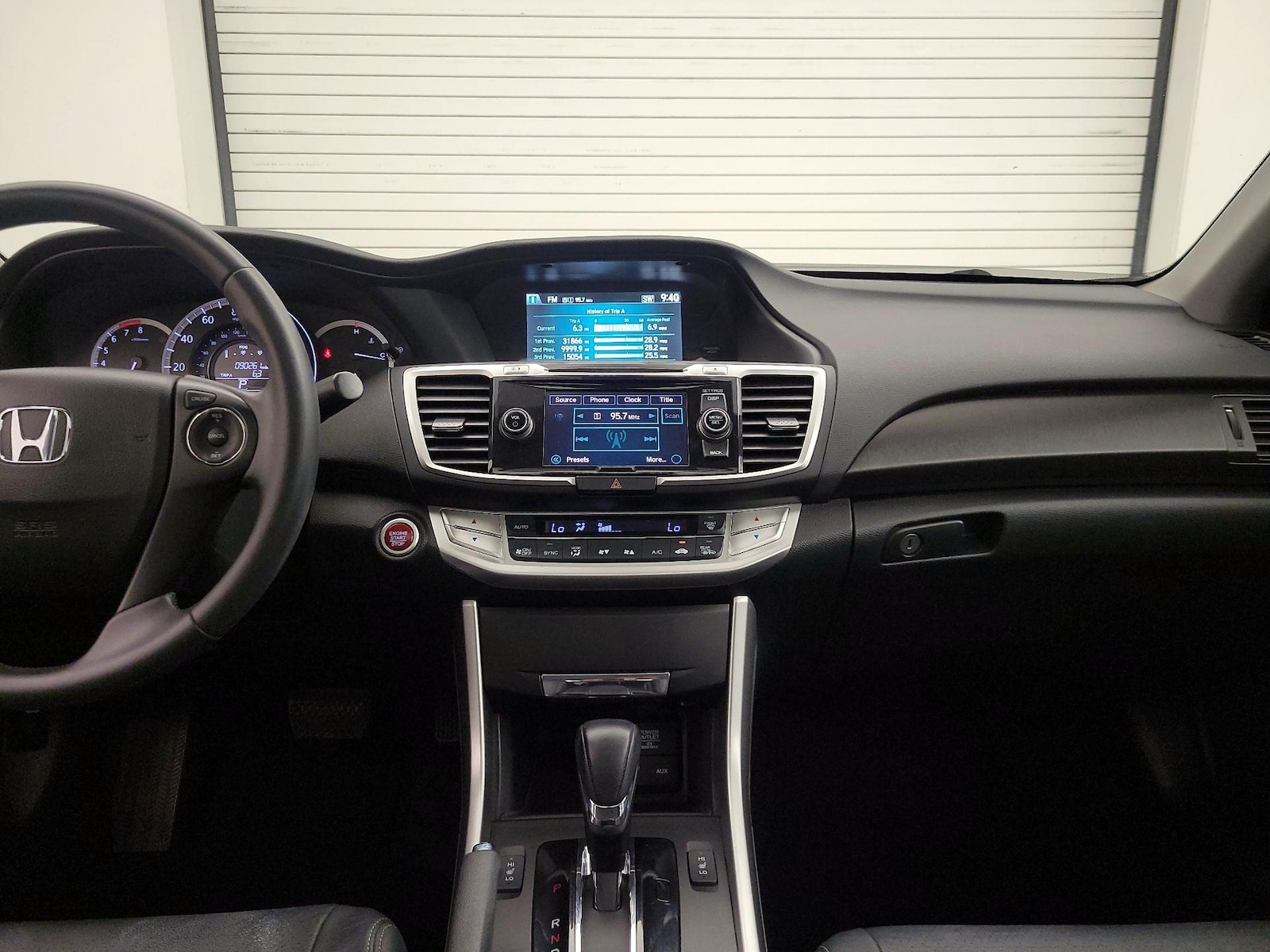 2015 Honda Accord EX-L - Photo 10