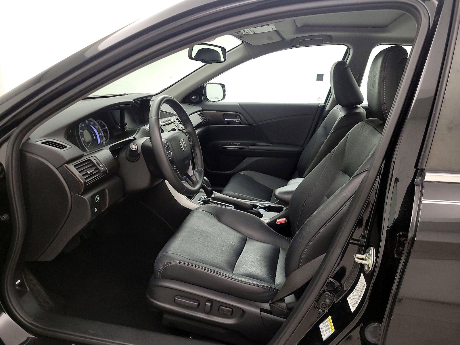 2015 Honda Accord EX-L - Photo 12