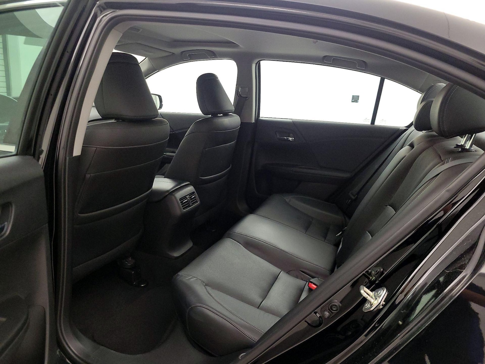 2015 Honda Accord EX-L - Photo 21