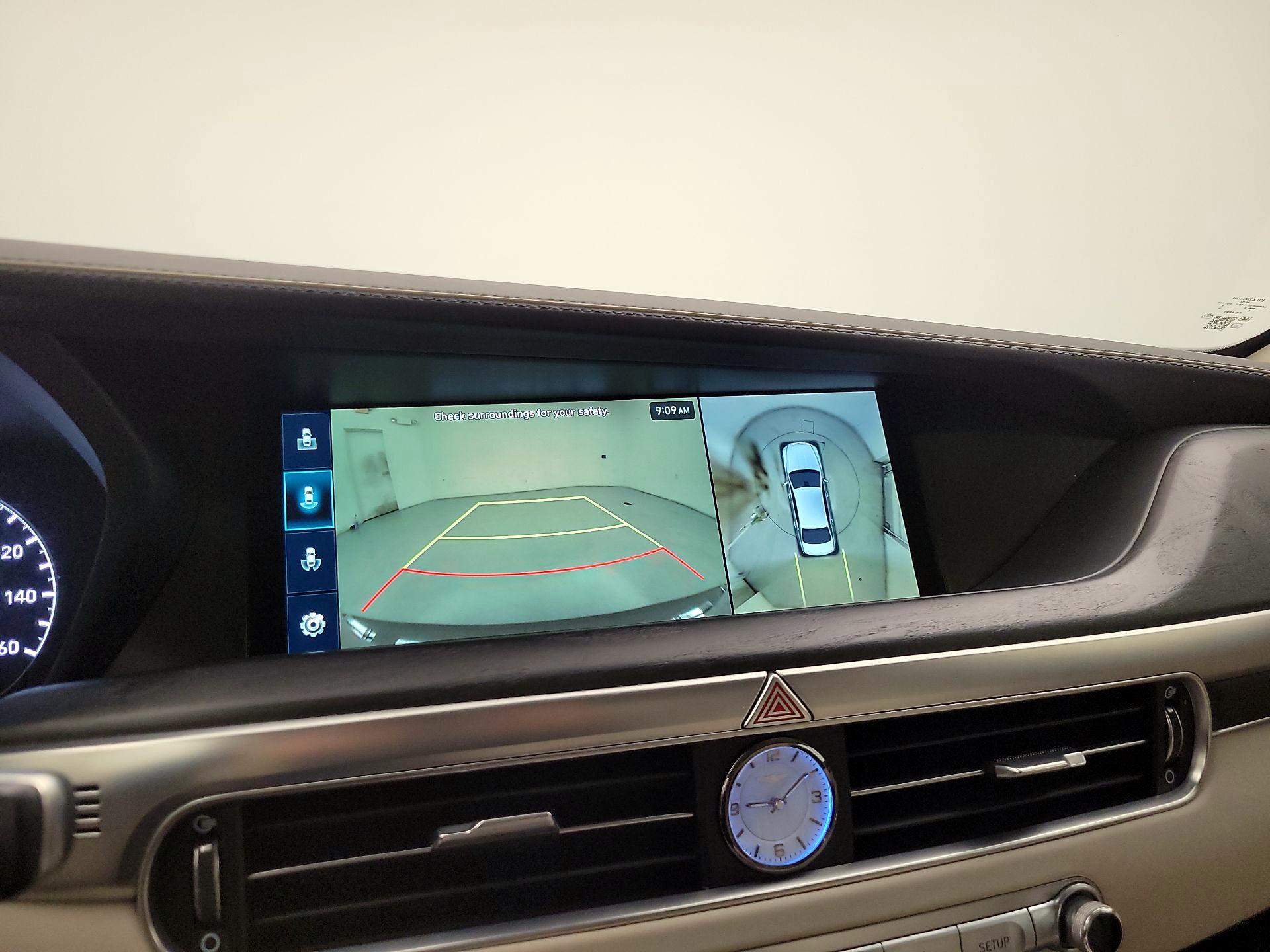 Thumbnail: 2022 Genesis G90 - 13