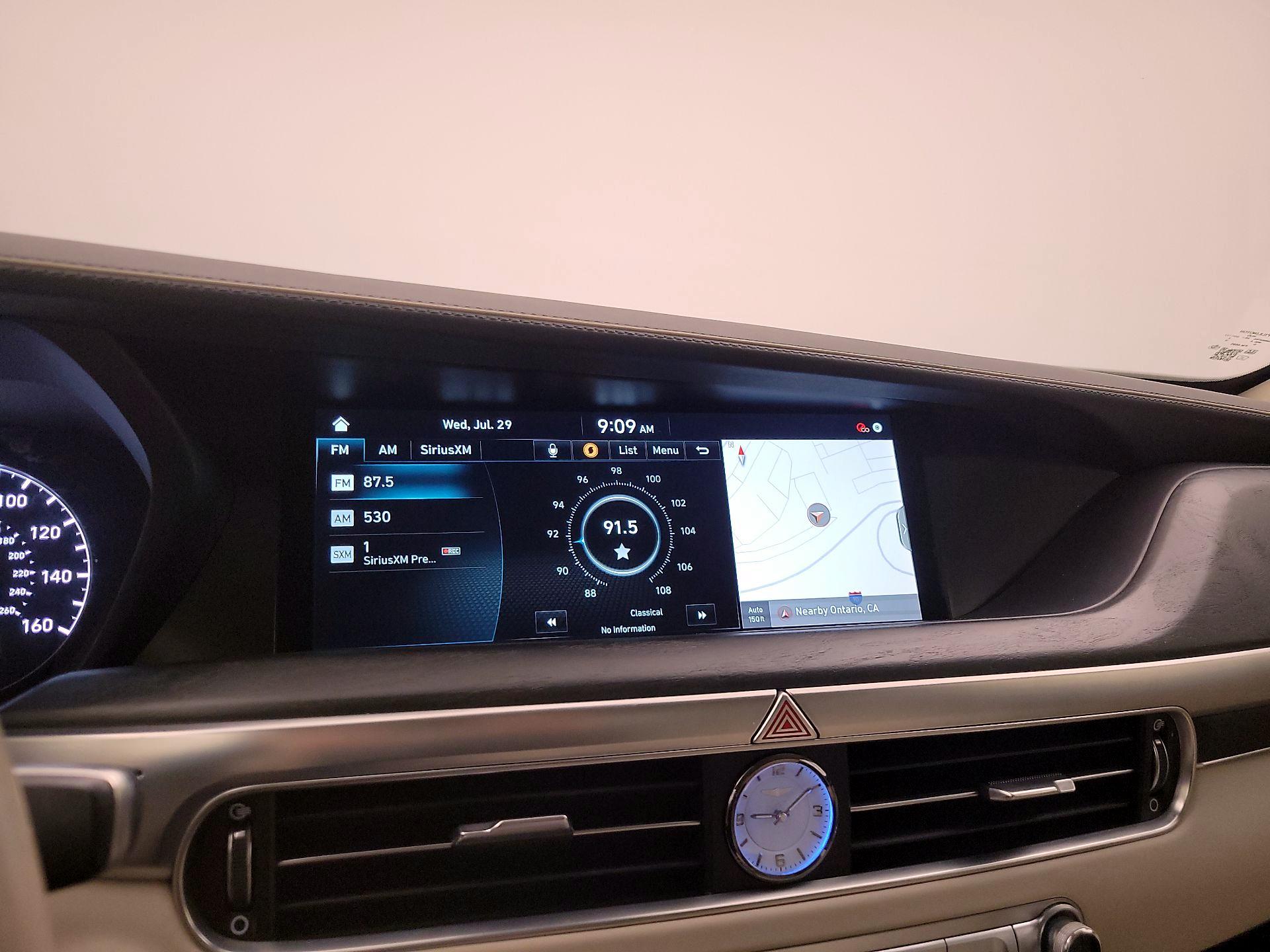 Thumbnail: 2022 Genesis G90 - 14