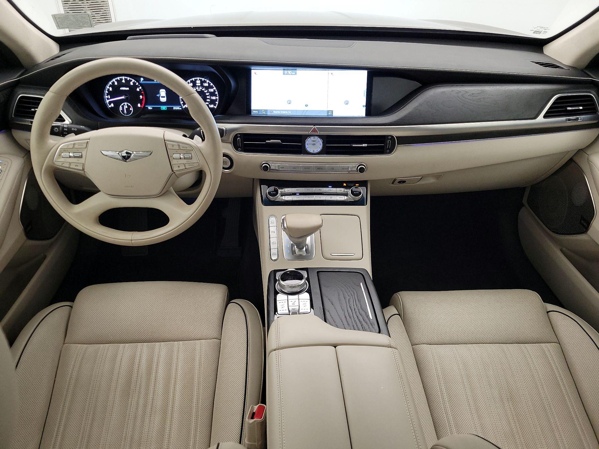 Thumbnail: 2022 Genesis G90 - 8
