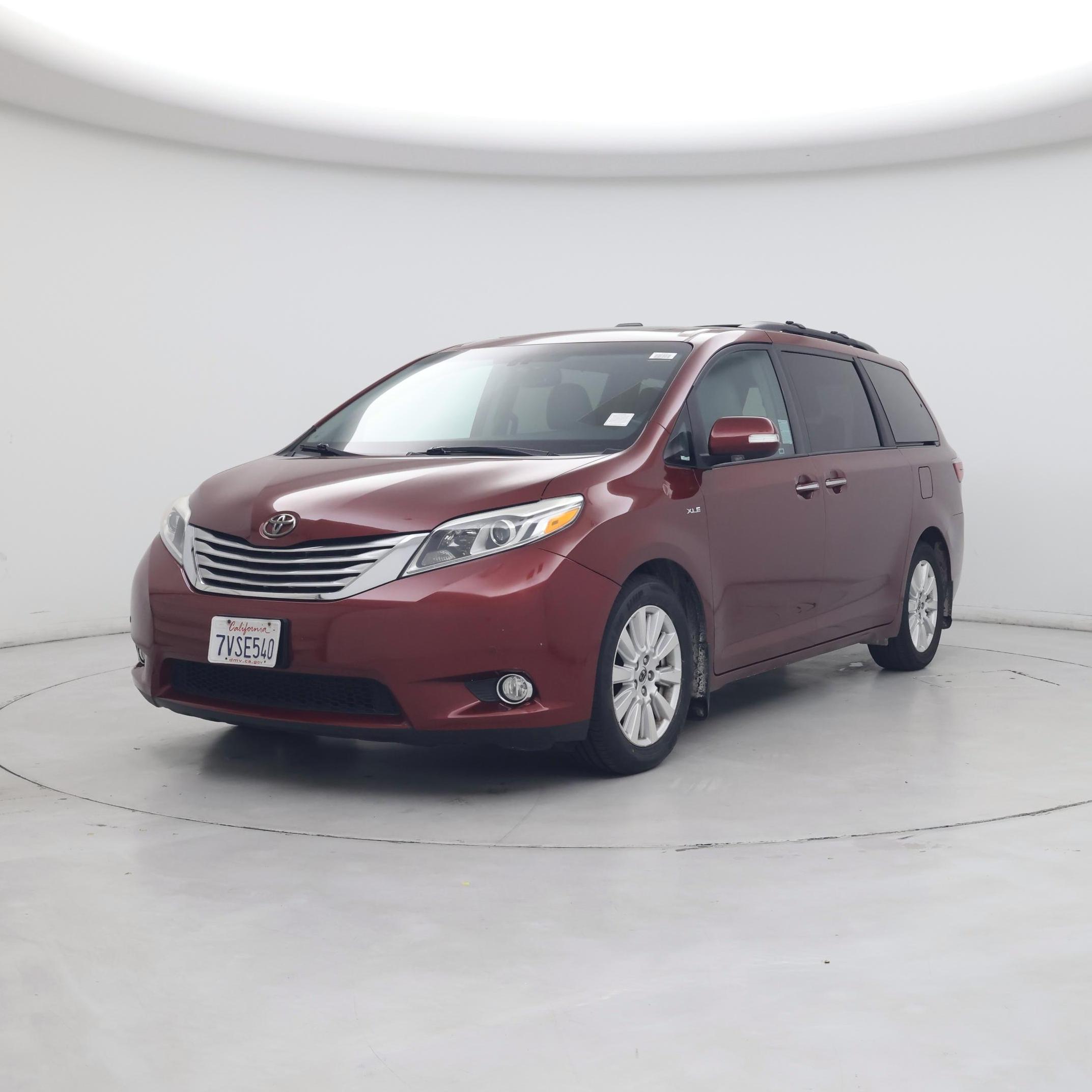 Thumbnail: 2017 Toyota Sienna - 4