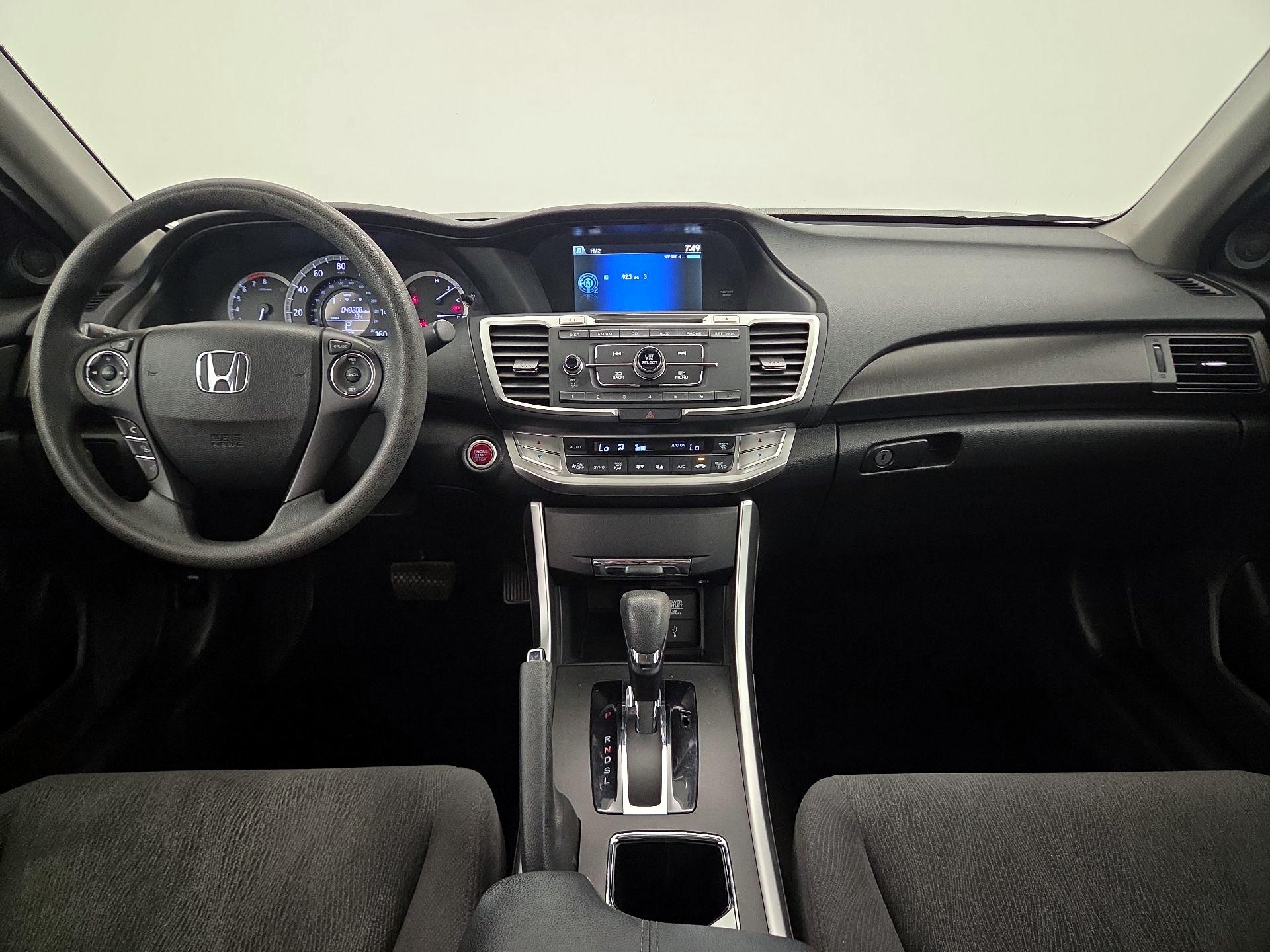 Thumbnail: 2015 Honda Accord - 9