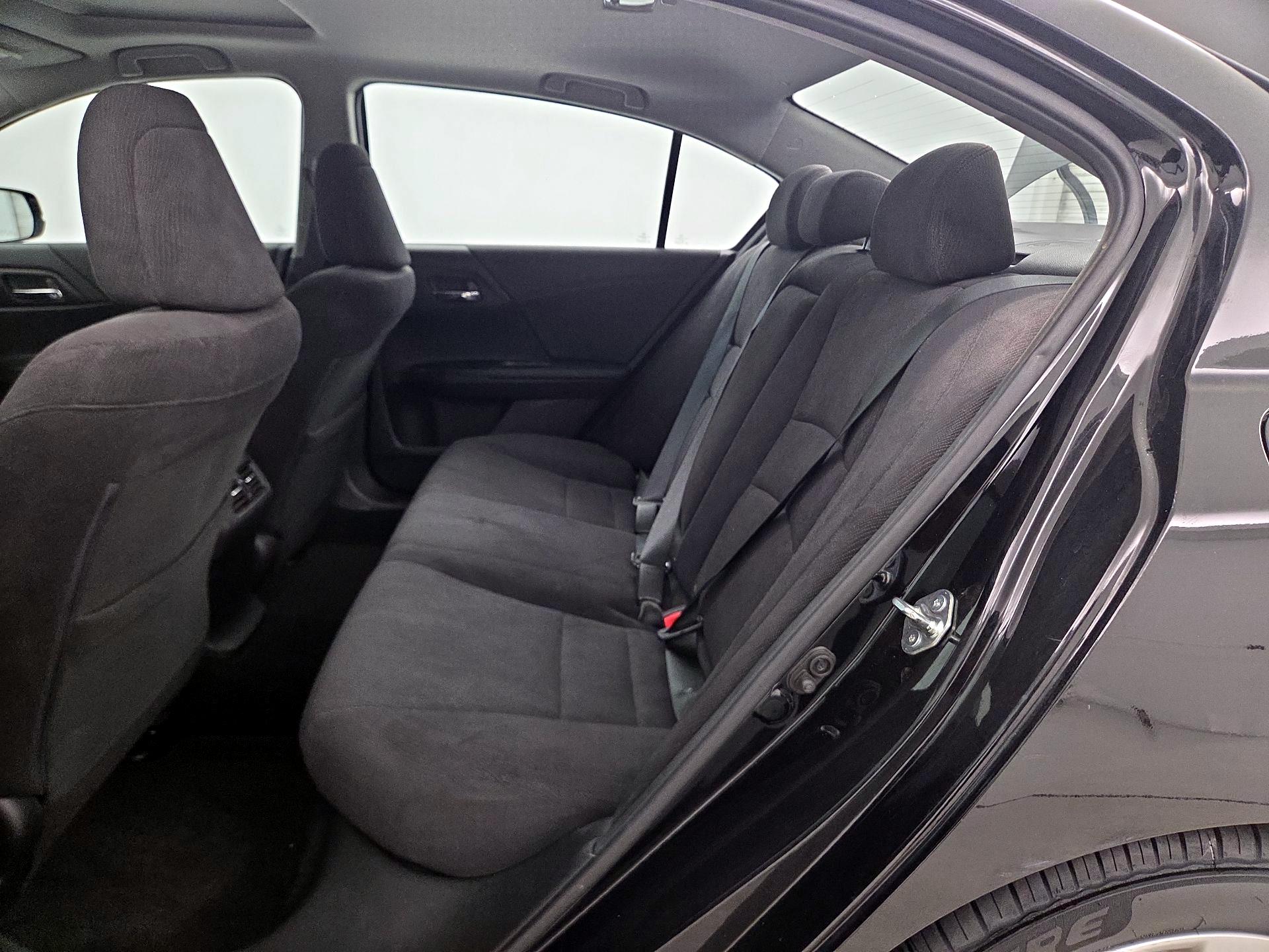 Thumbnail: 2015 Honda Accord - 20