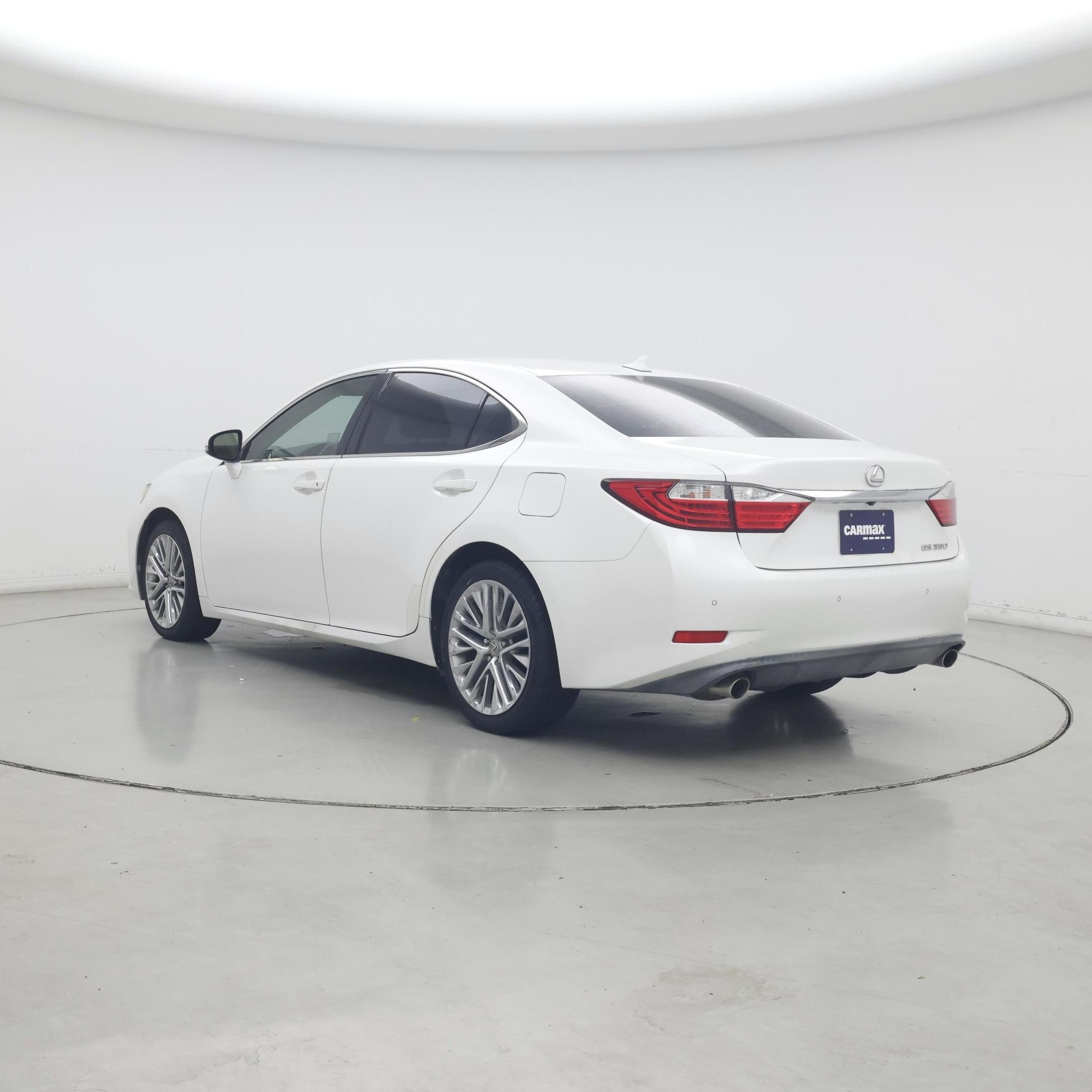Thumbnail: 2014 Lexus ES - 2