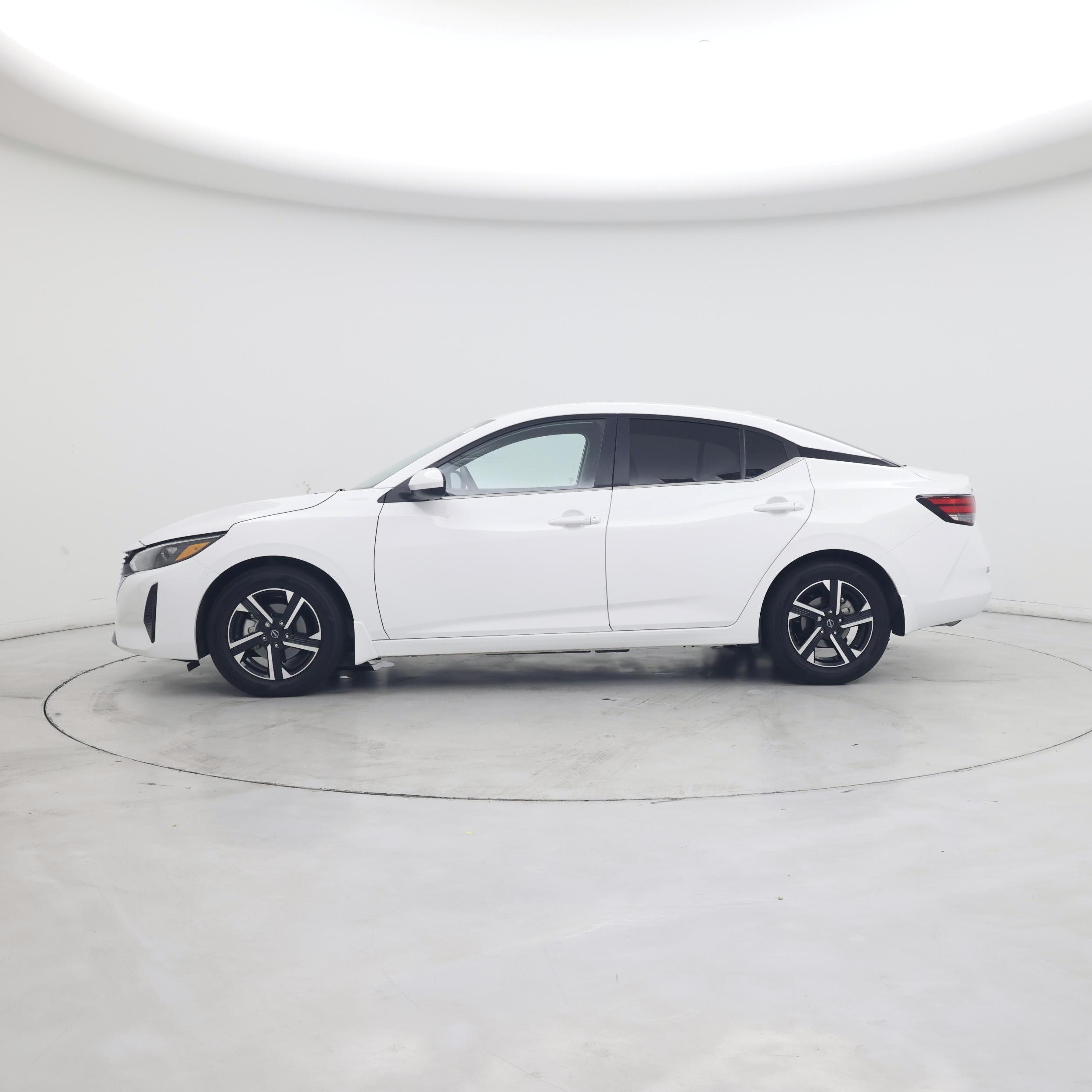 Thumbnail: 2025 Nissan Sentra - 3