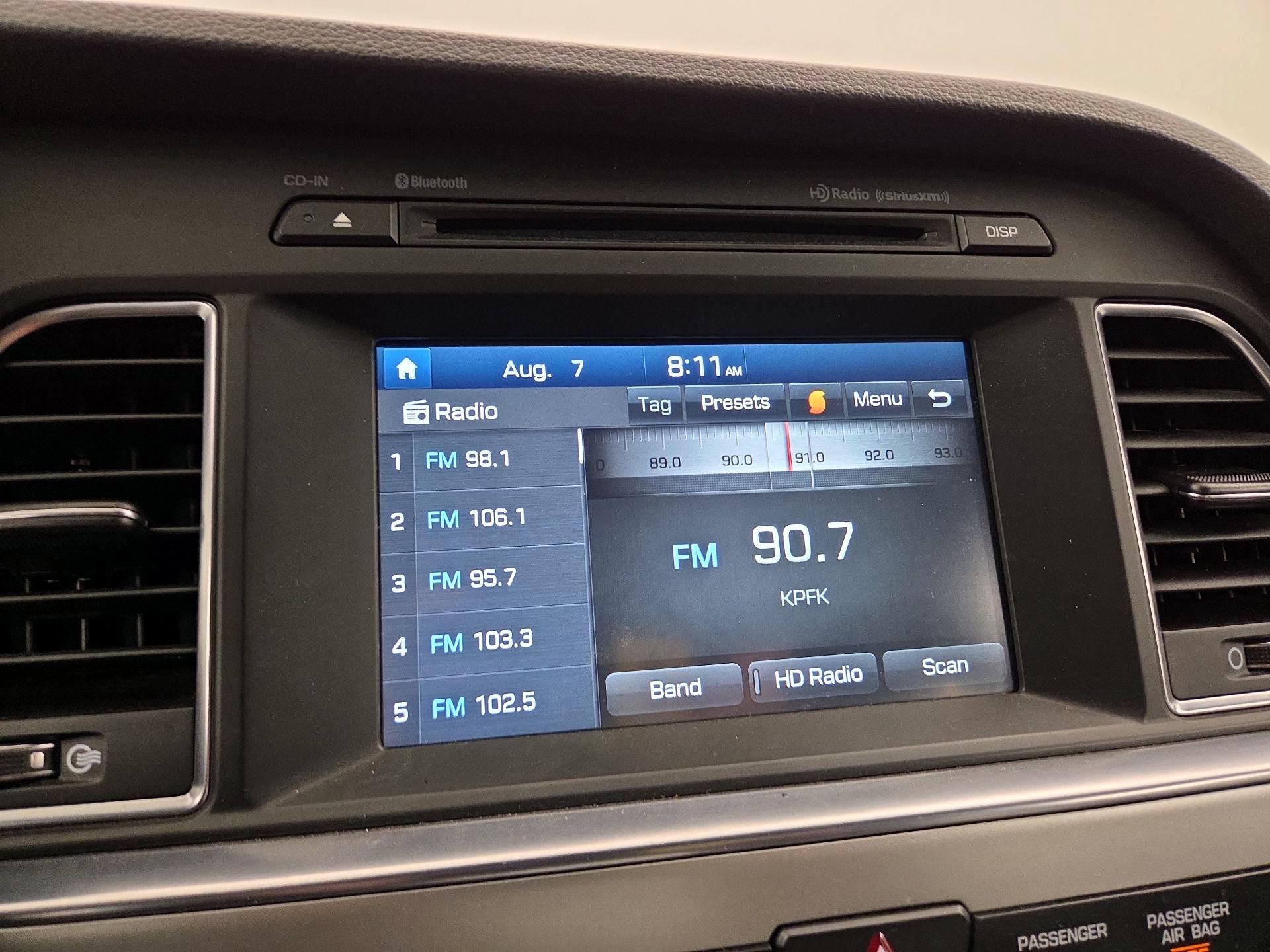 Thumbnail: 2016 Hyundai Sonata - 15