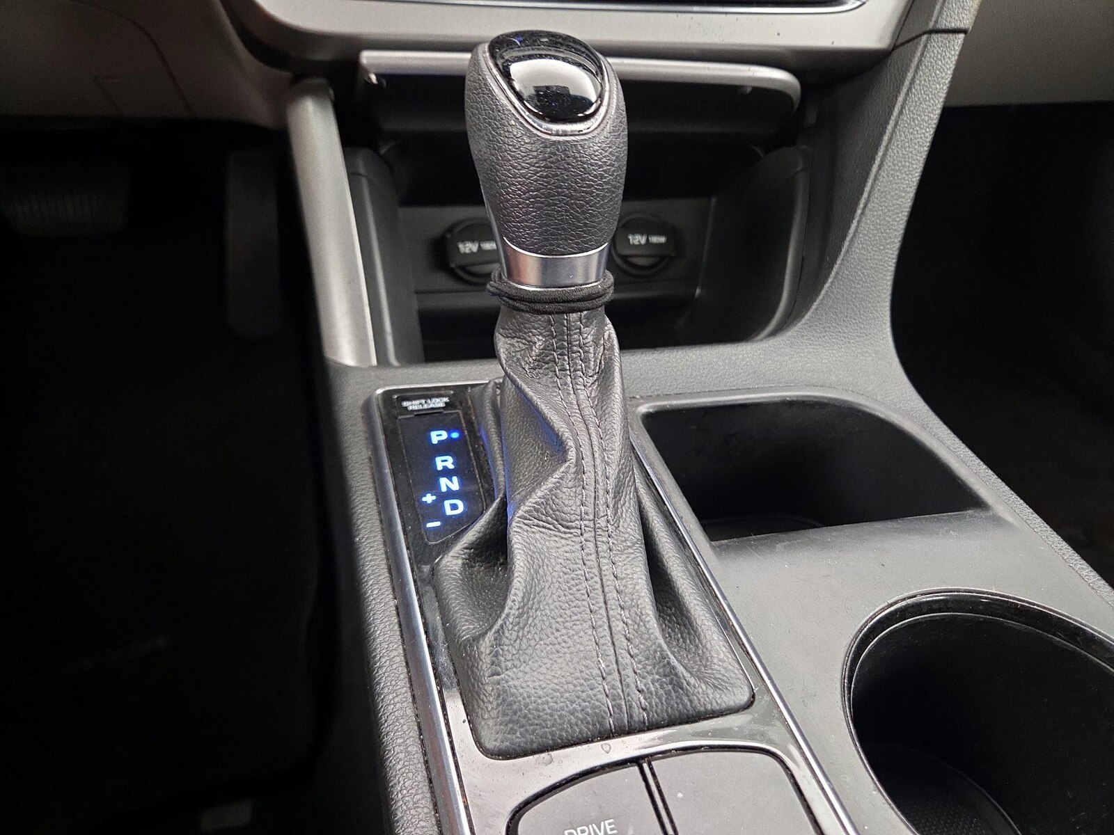 2016 Hyundai Sonata SE - Photo 18