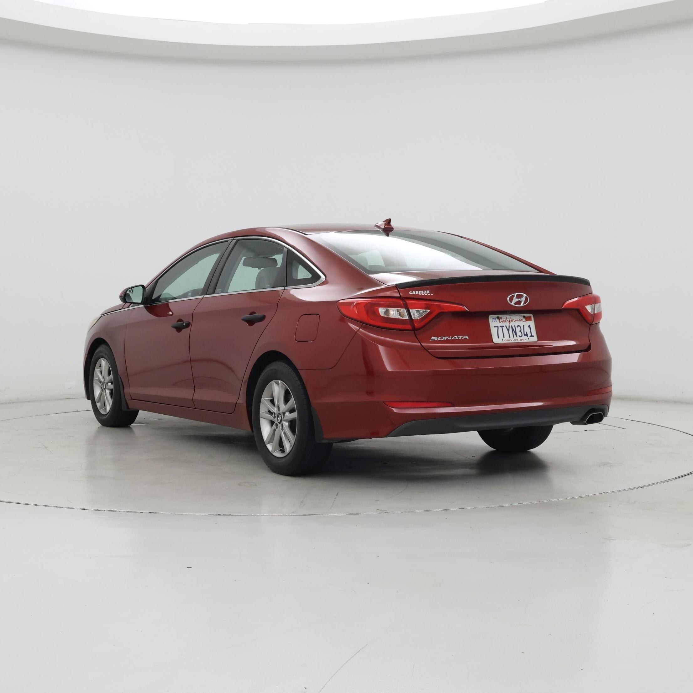 Thumbnail: 2016 Hyundai Sonata - 2