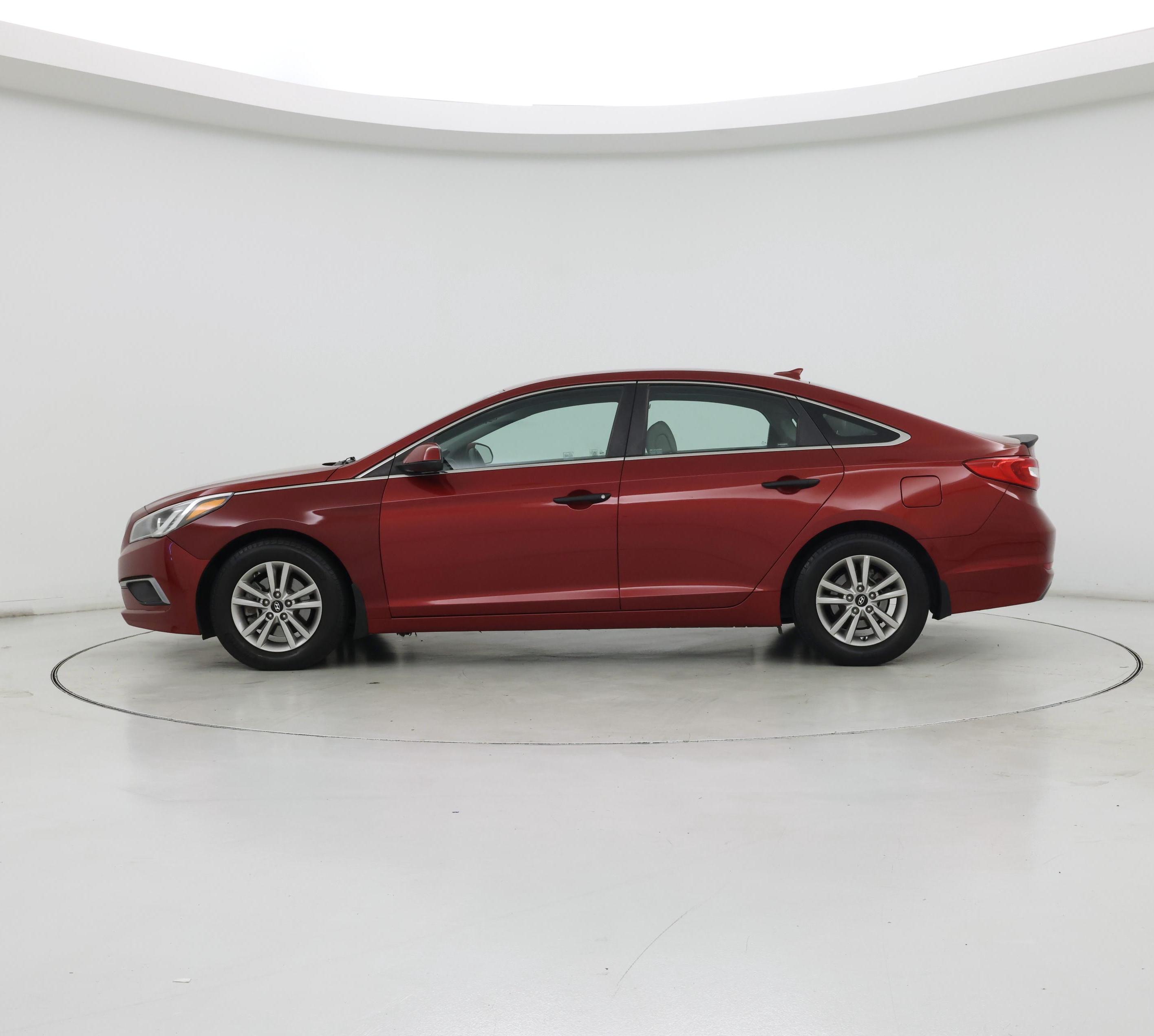 Thumbnail: 2016 Hyundai Sonata - 3