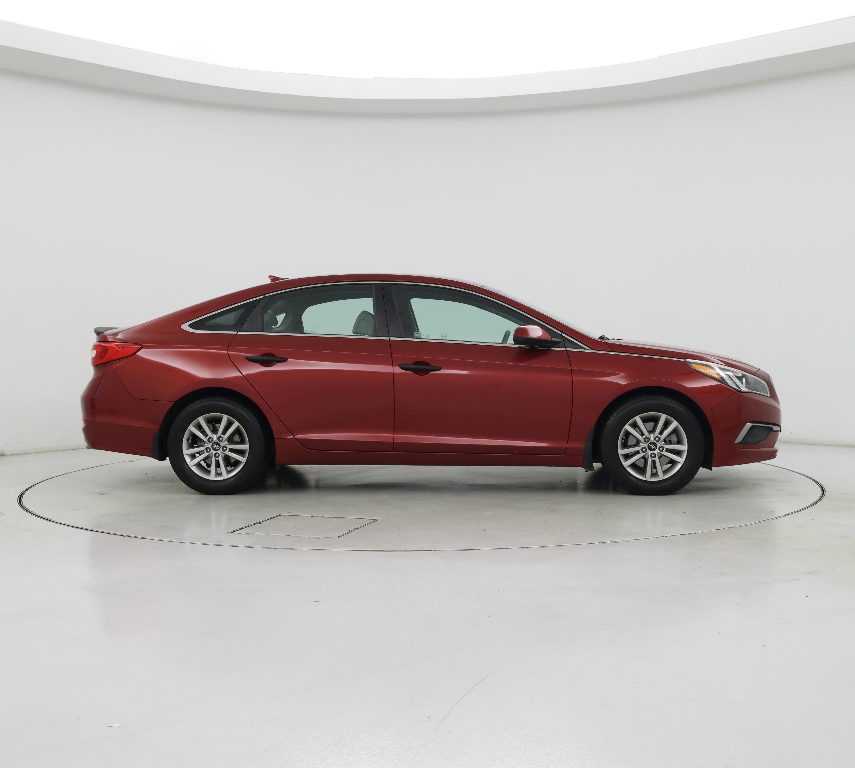 Thumbnail: 2016 Hyundai Sonata - 7