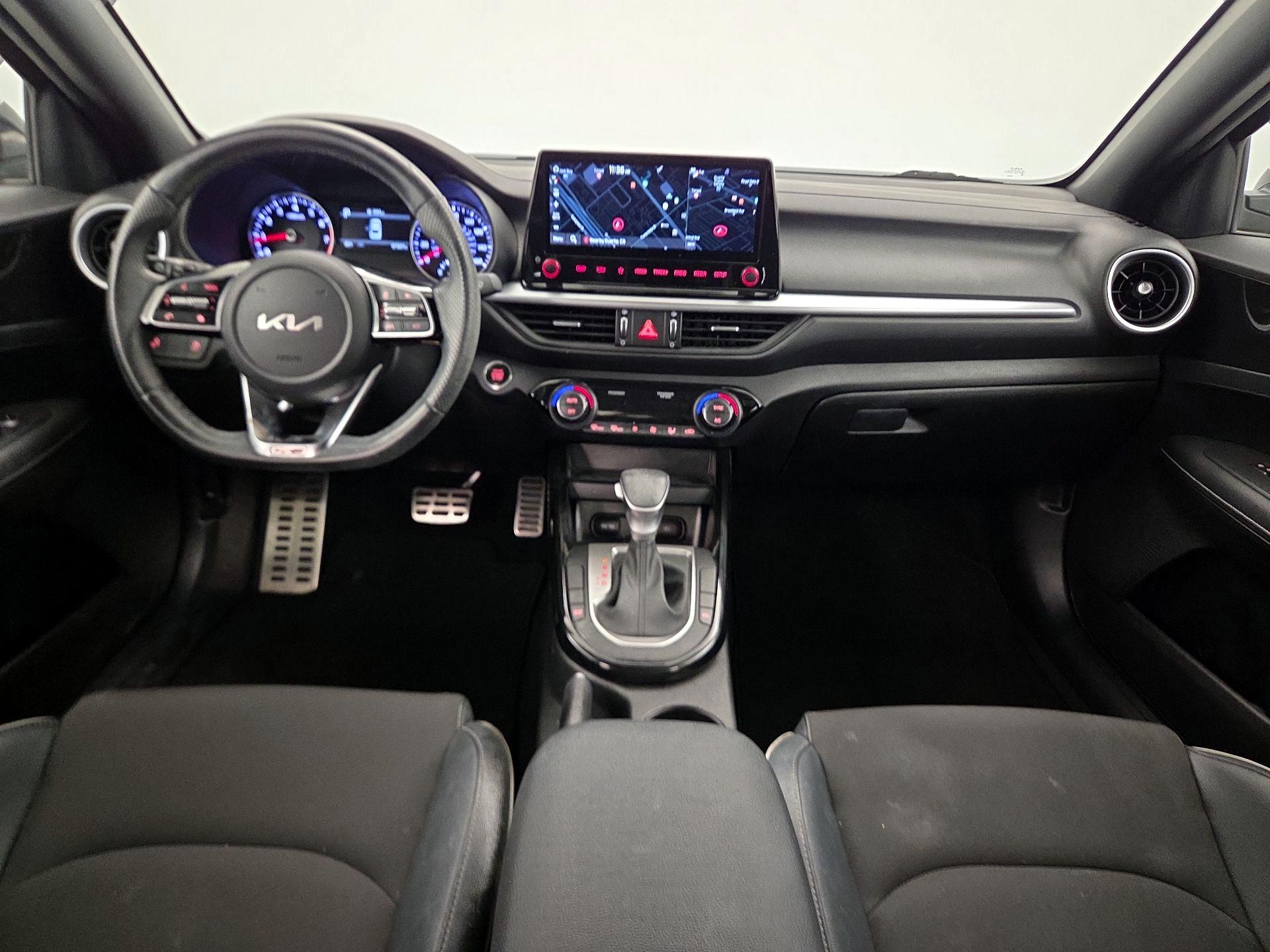 Thumbnail: 2023 Kia Forte - 9