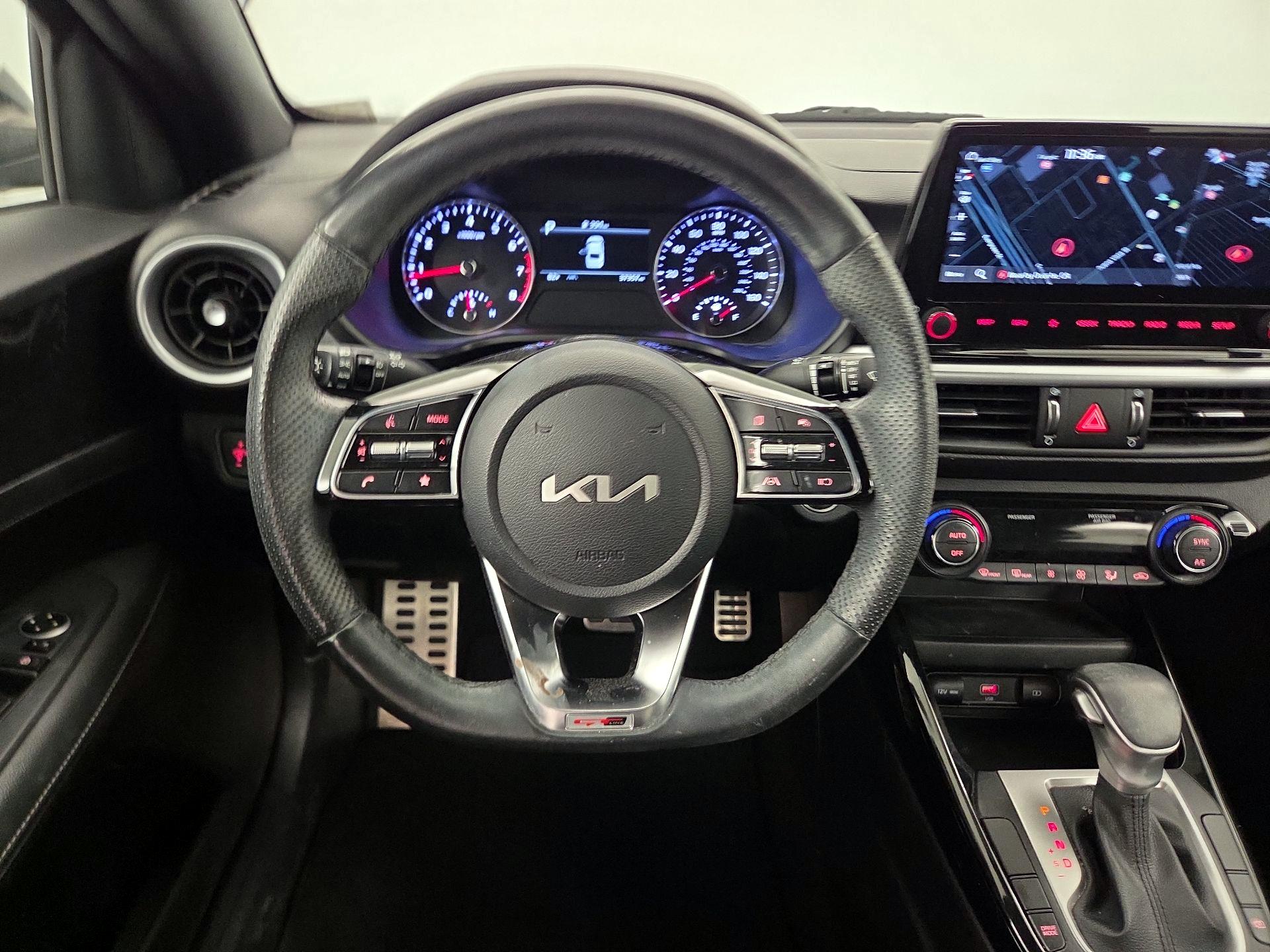 Thumbnail: 2023 Kia Forte - 10