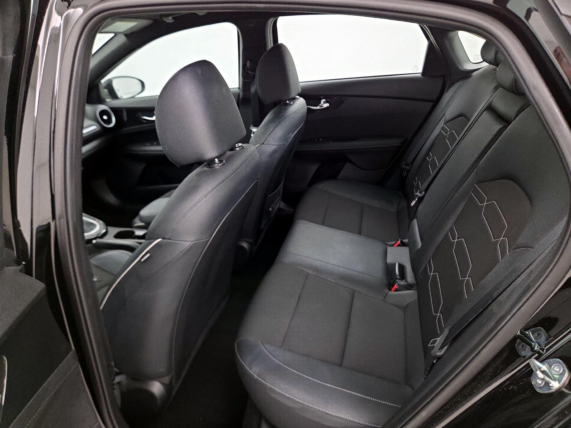 Thumbnail: 2023 Kia Forte - 20