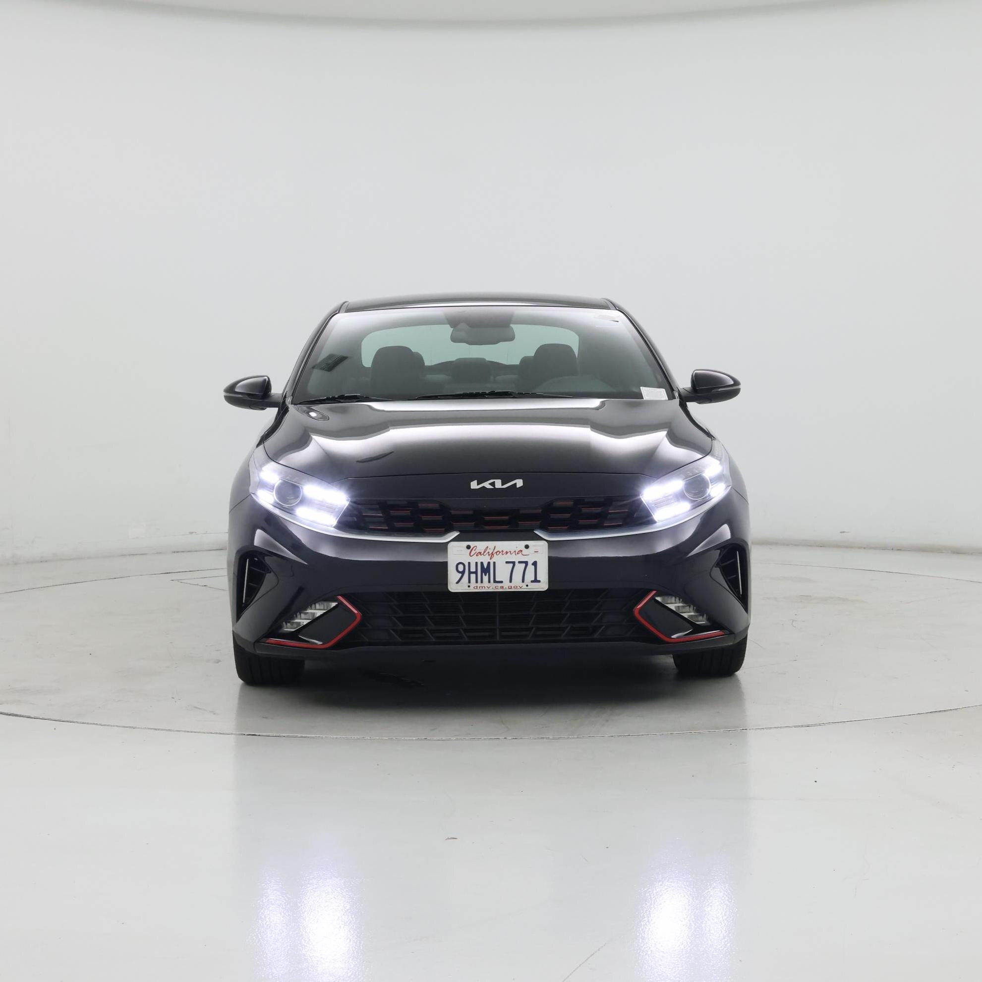 Thumbnail: 2023 Kia Forte - 5