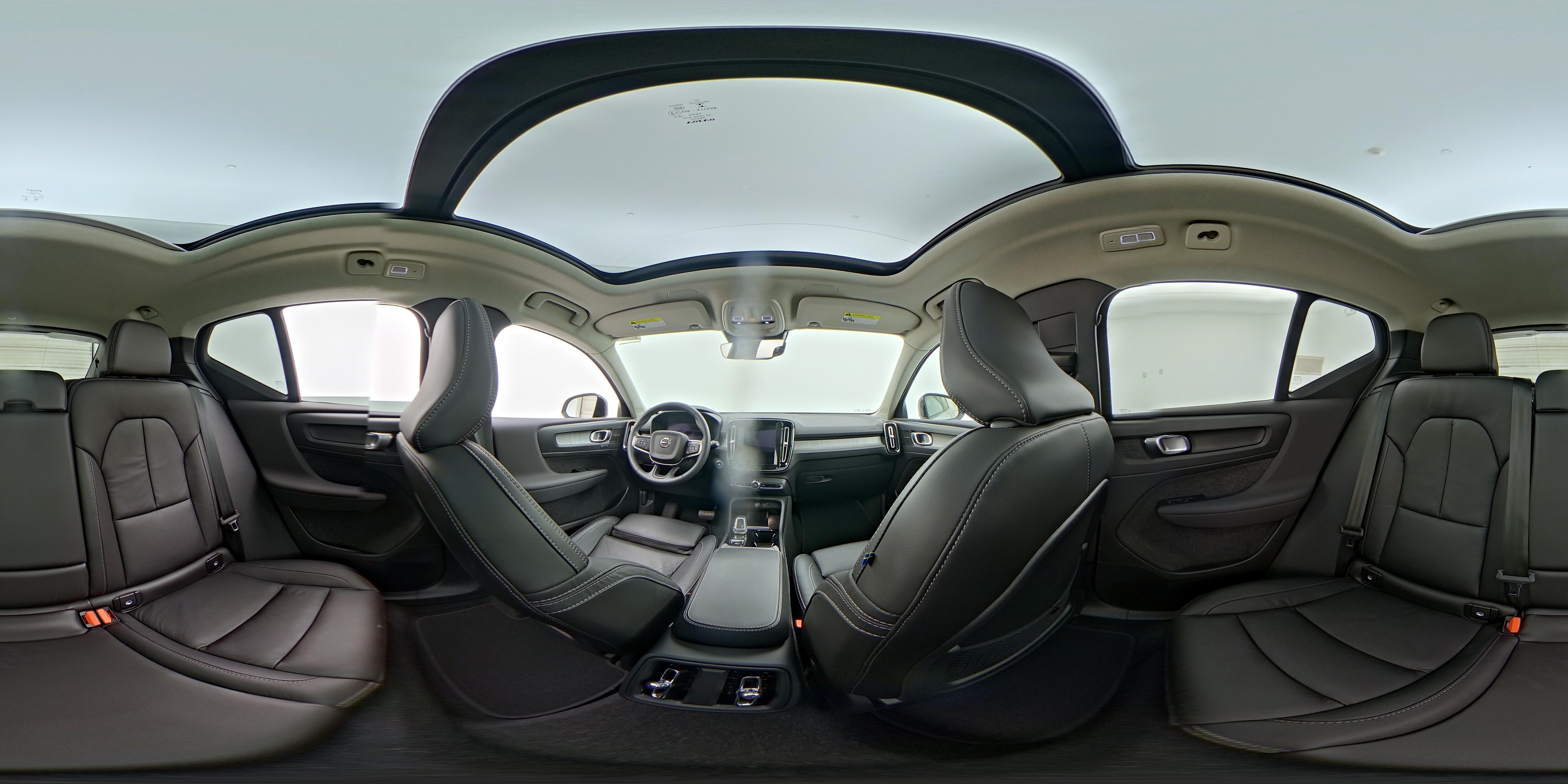 2023 Volvo XC40 Ultimate - Photo 26