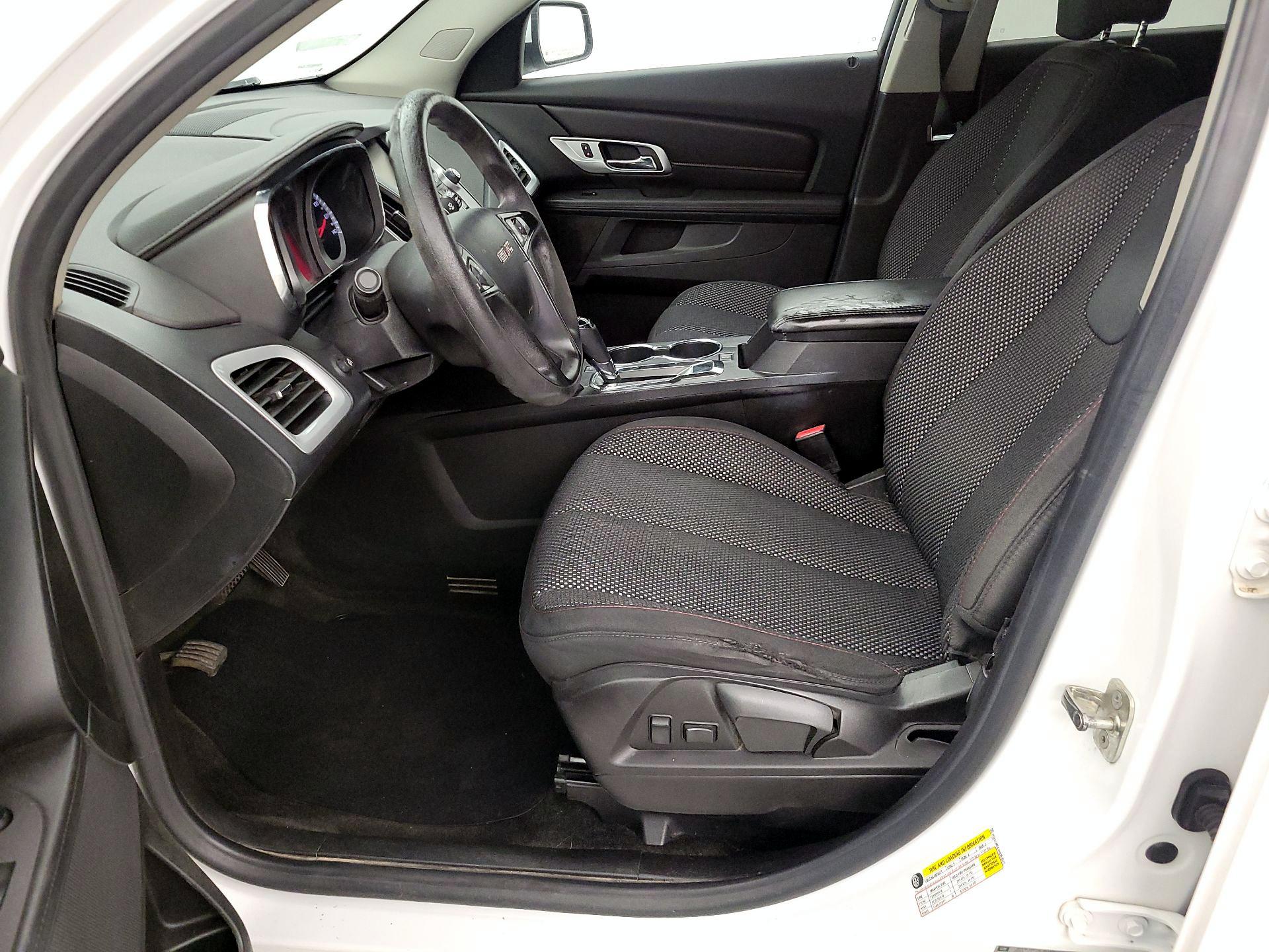 Thumbnail: 2017 GMC Terrain - 9