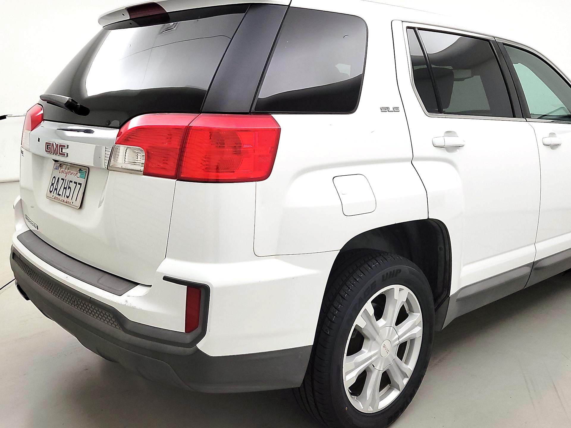 Thumbnail: 2017 GMC Terrain - 5