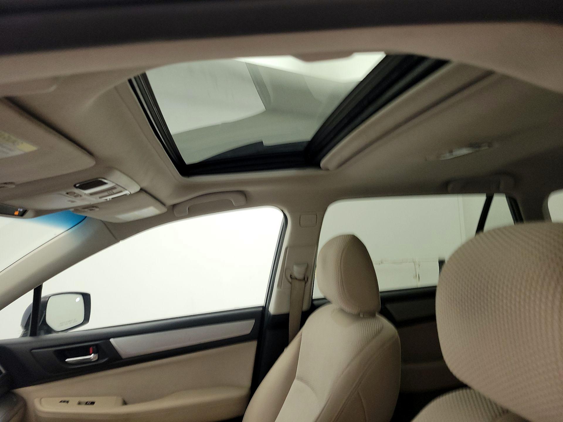 Thumbnail: 2015 Subaru Outback - 19